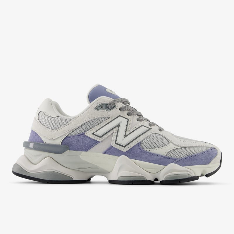 New Balance 9060 לבן ותכלת