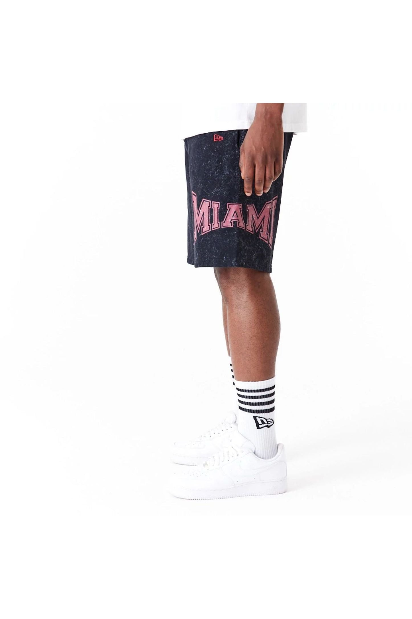 New Era Miami Heat NBA Washed Black Shorts - Butterfly Sneakers