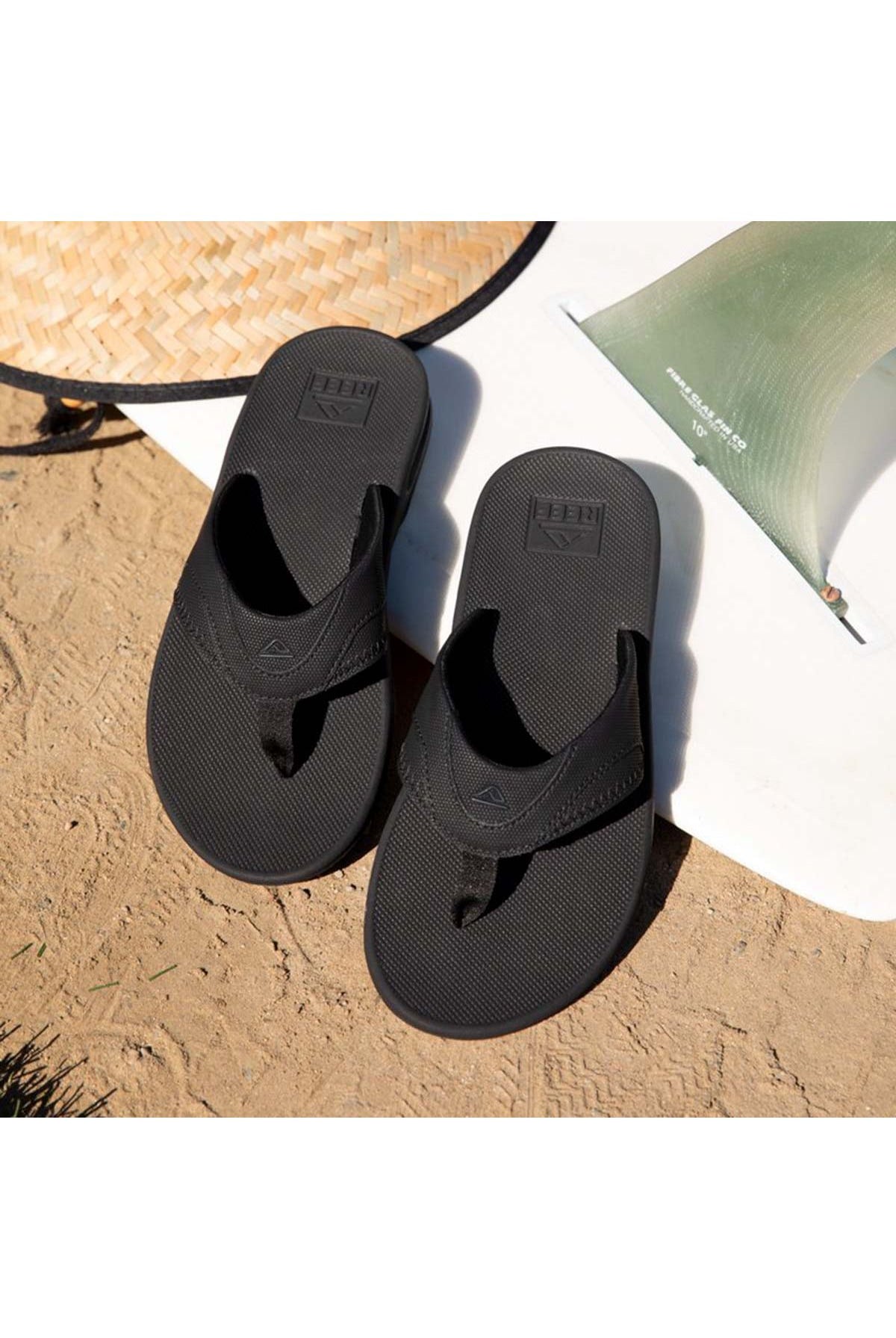 REEF ALL BLACK כפכפי ריף - Butterfly Sneakers