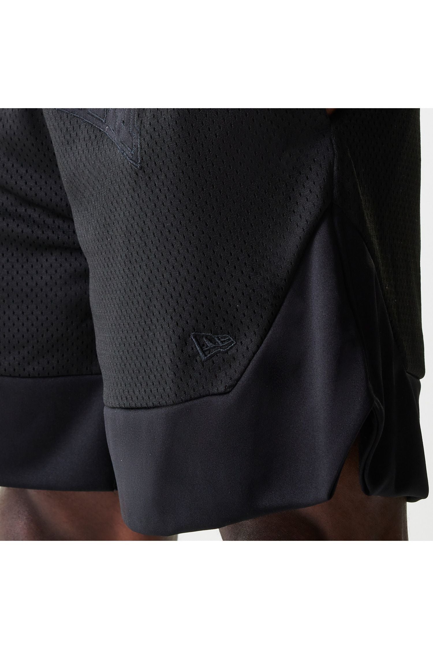 MESH SHORTS BLK מכנסיים קצרים - Butterfly Sneakers