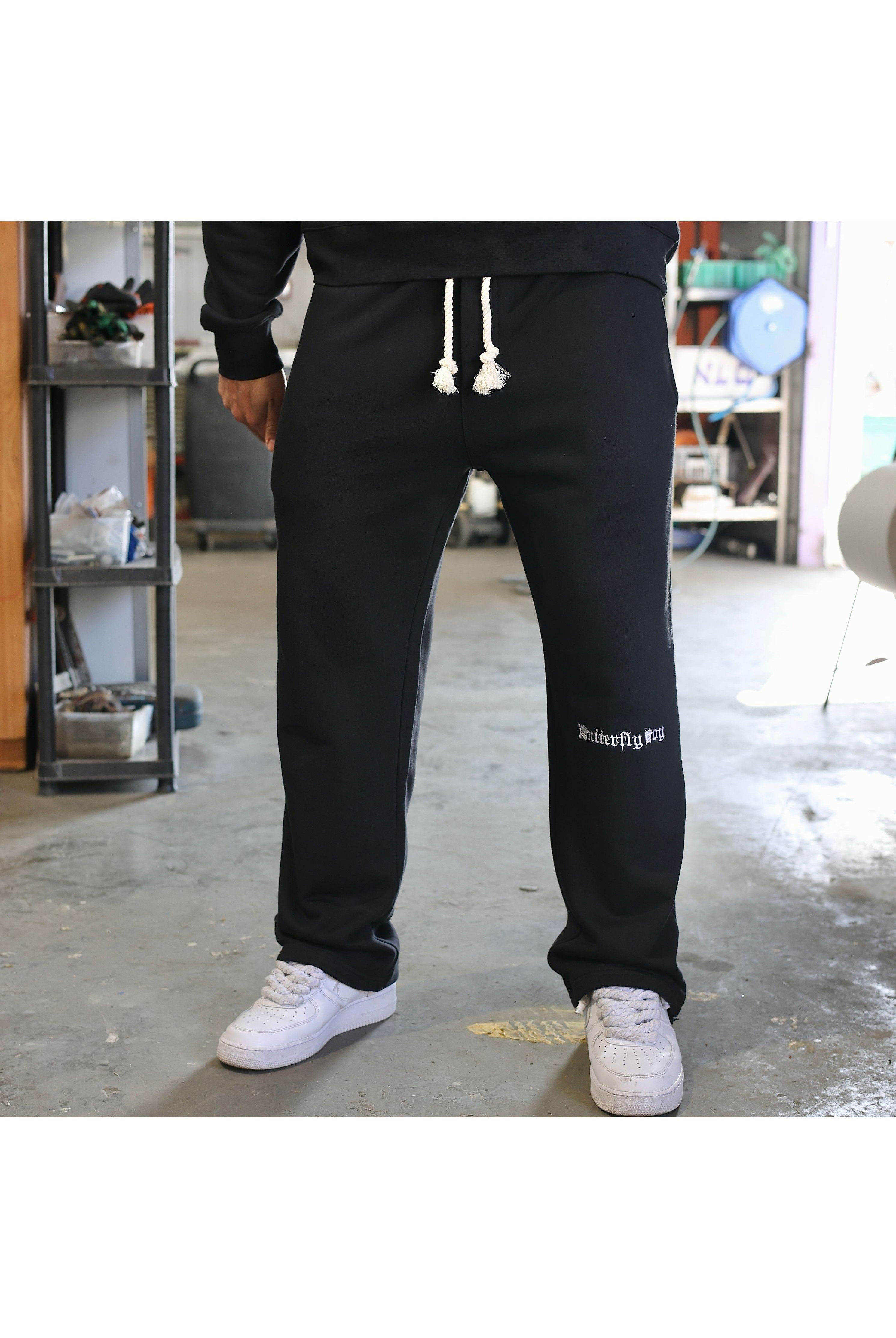 מכנסיים OS BUTTERFLY BLK עם רקמה - Butterfly Sneakers