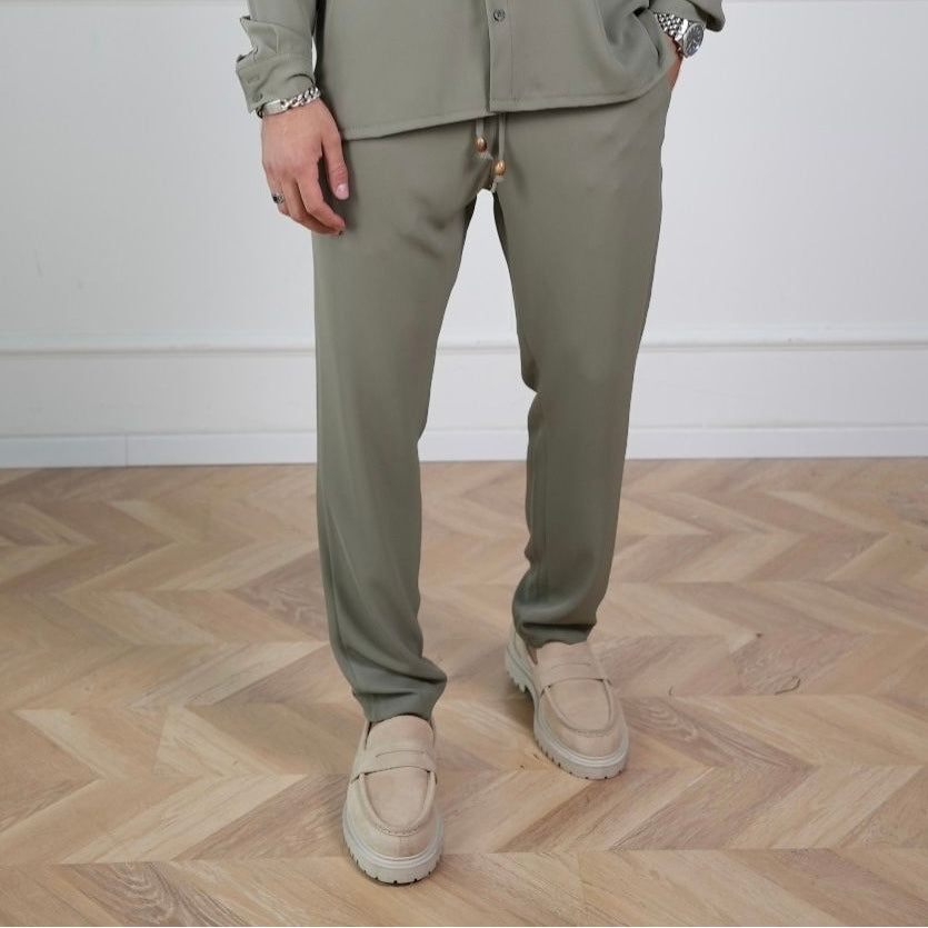 Elegant New York Pants - Green - Butterfly Sneakers