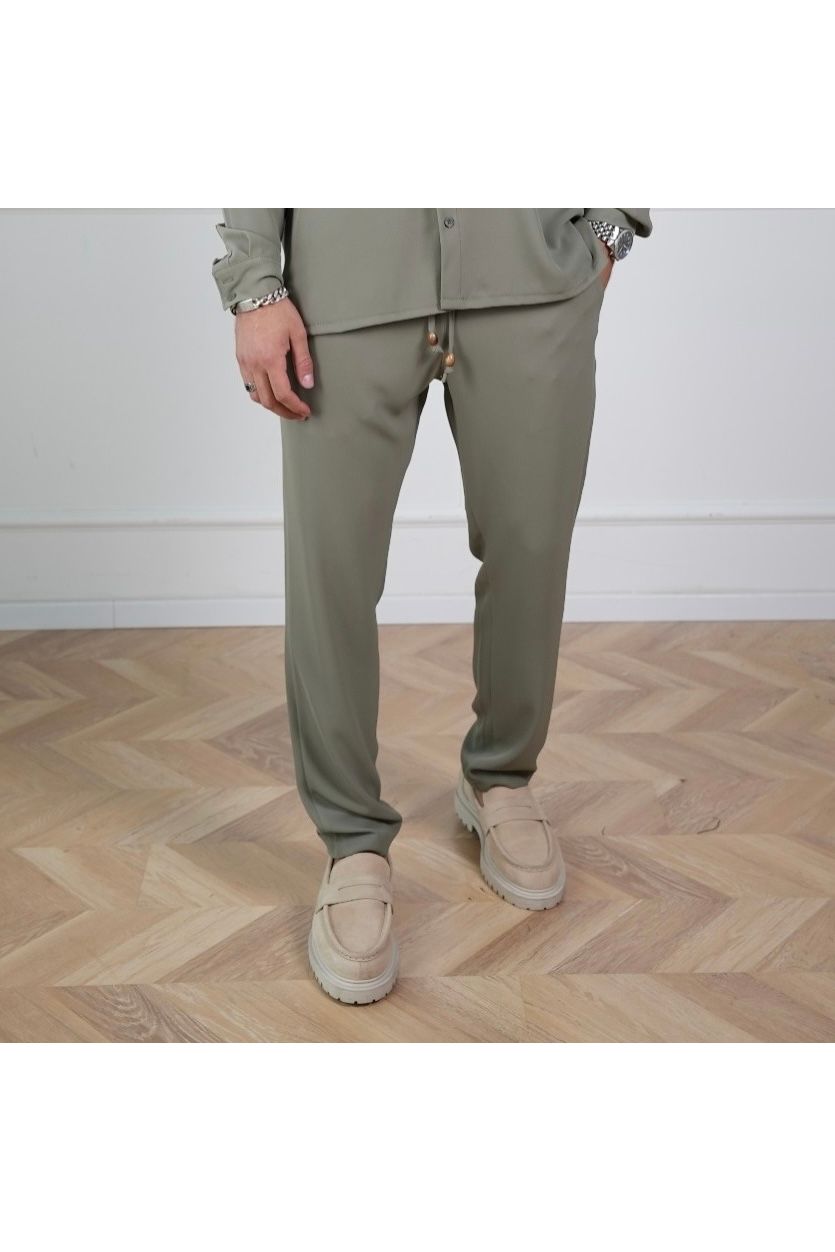 Elegant New York Pants - Green - Butterfly Sneakers