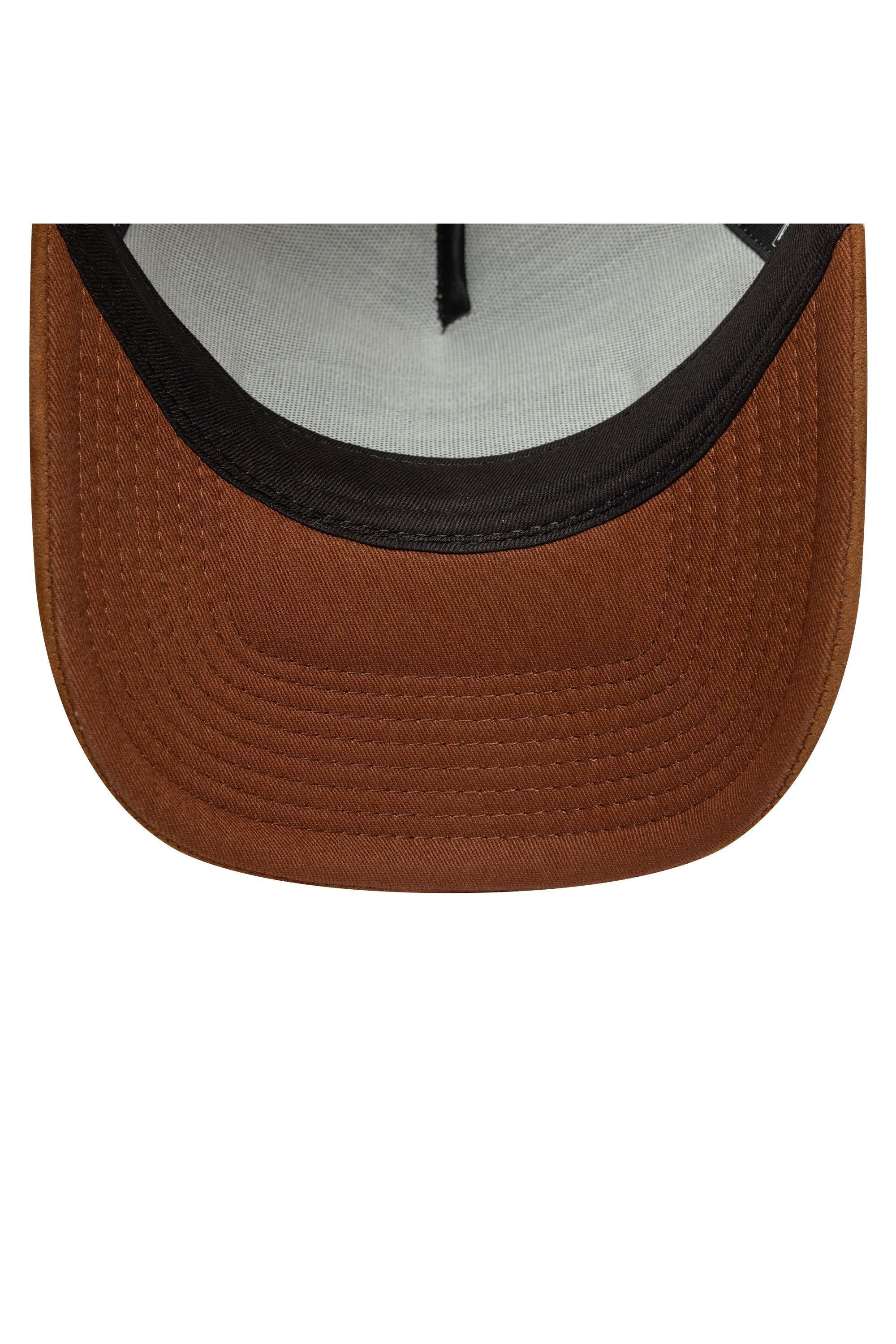 PATCH SUEDE TRUCKER כובע - Butterfly Sneakers