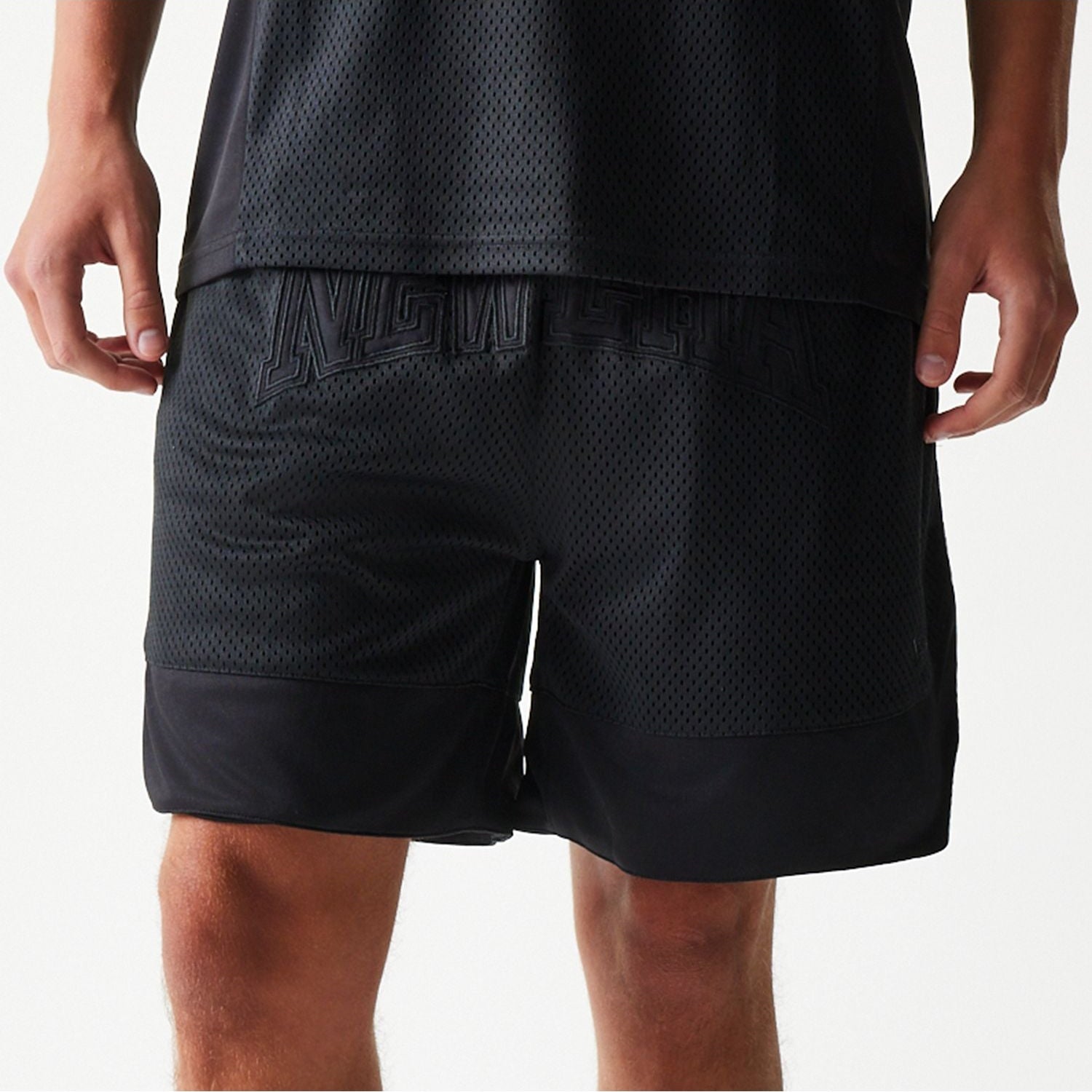 MESH SHORTS BLK מכנסיים קצרים - Butterfly Sneakers
