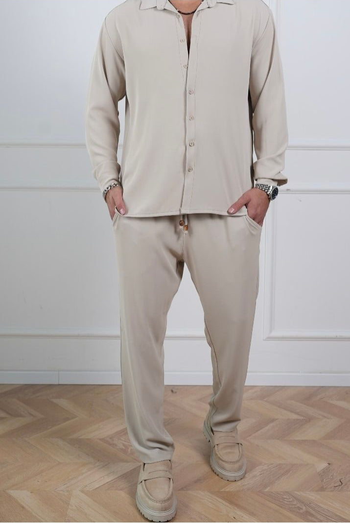 Elegant New York Pants - Beige - Butterfly Sneakers