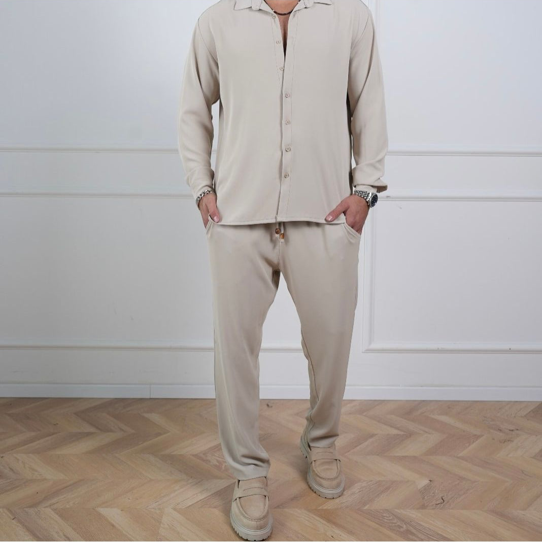 Elegant New York Pants - Beige - Butterfly Sneakers