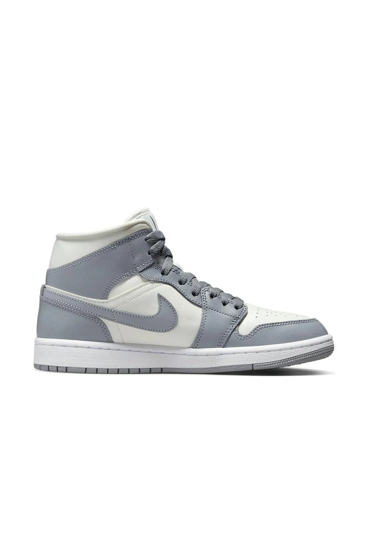 Jordan 1 Mid Stealth - Butterfly Sneakers