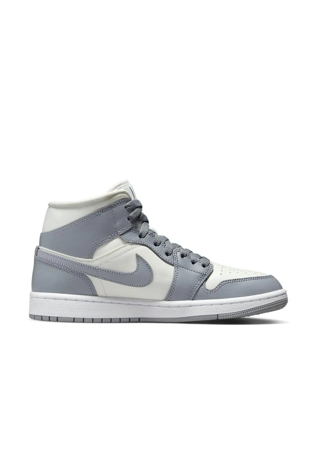 Jordan 1 Mid Stealth - Butterfly Sneakers