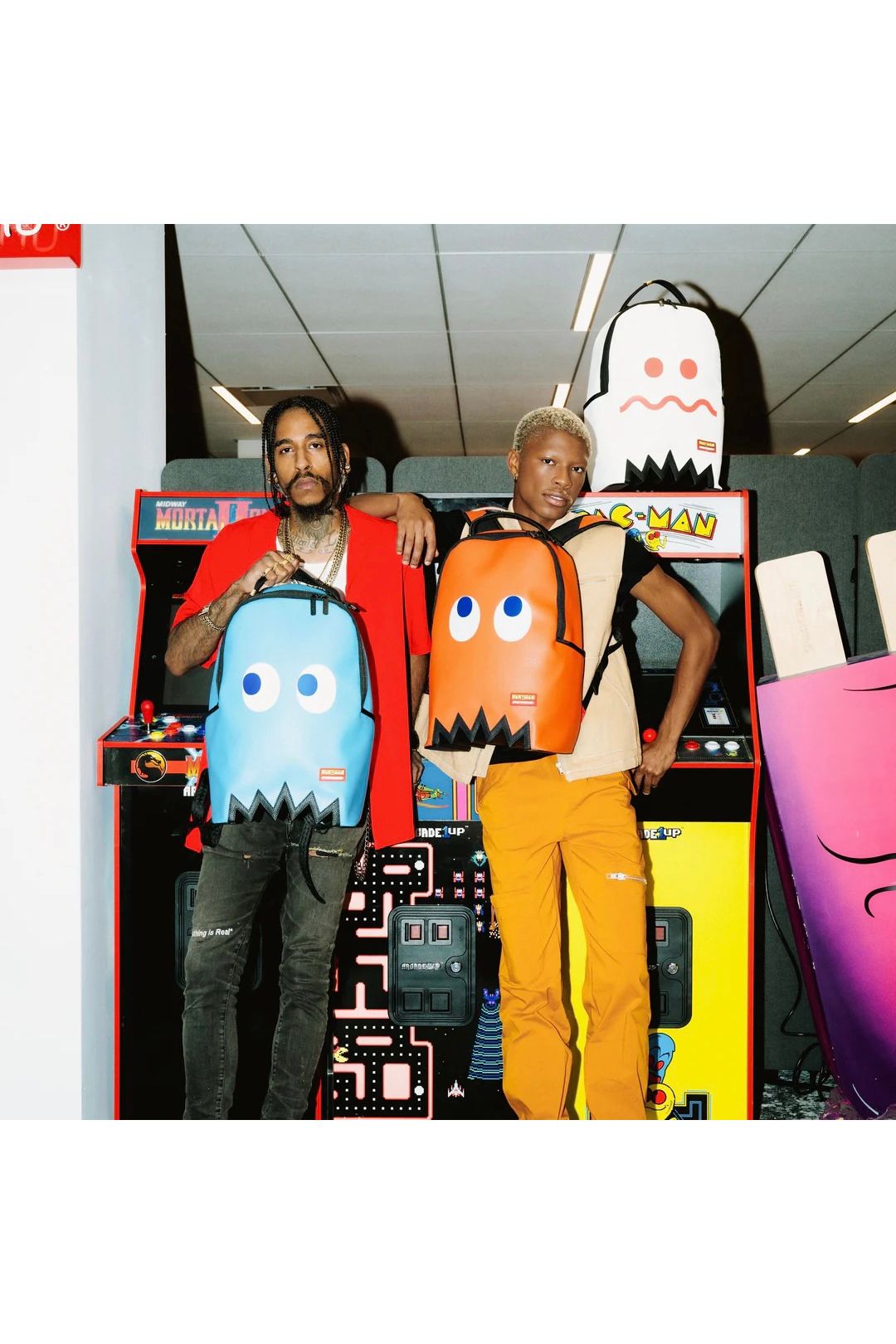 SPRAYGROUND GHOST GANG PACMAN MYSTERY PACK
BACKPACK - Butterfly Sneakers