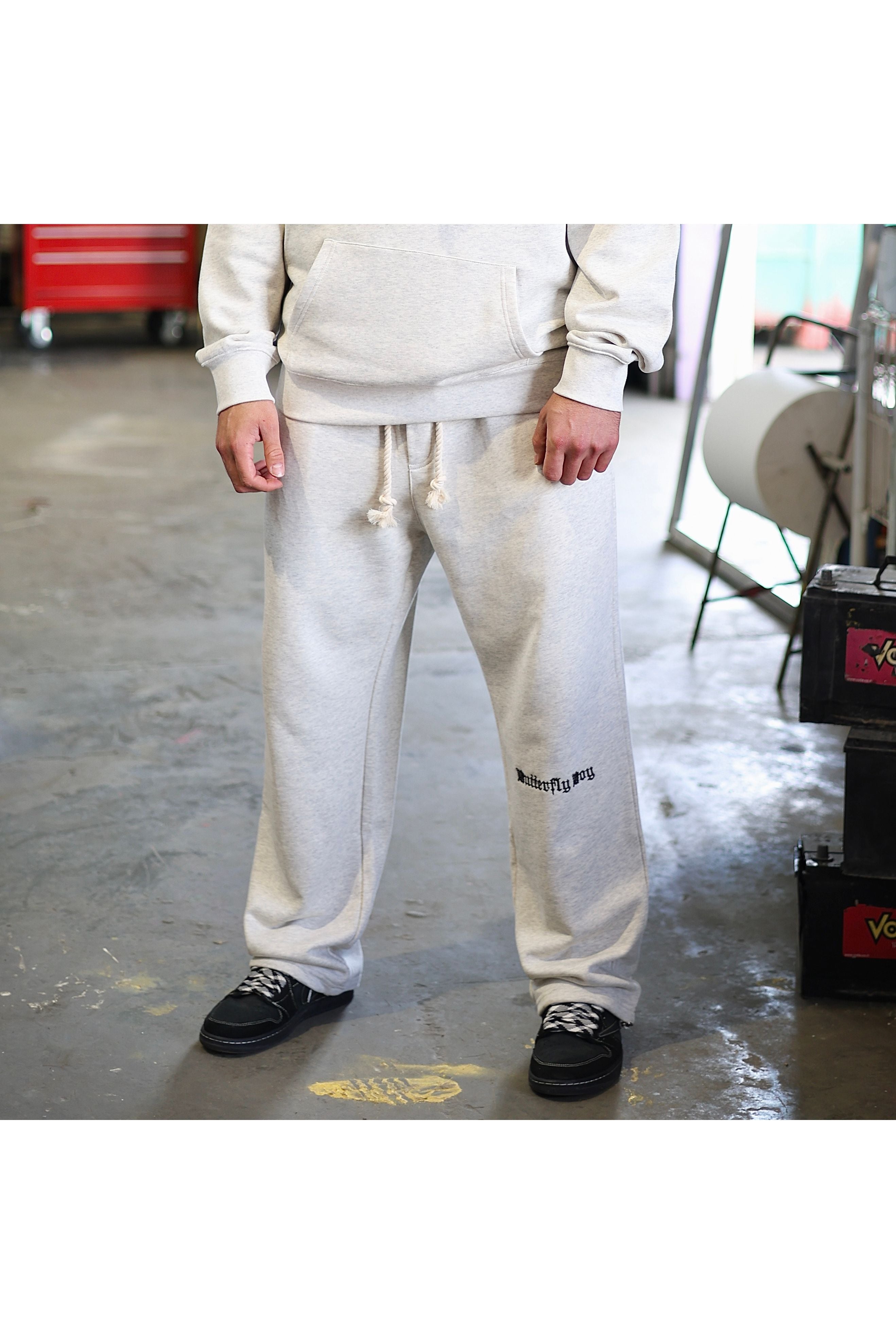 מכנסיים OS BUTTERFLY DRW עם רקמה - Butterfly Sneakers