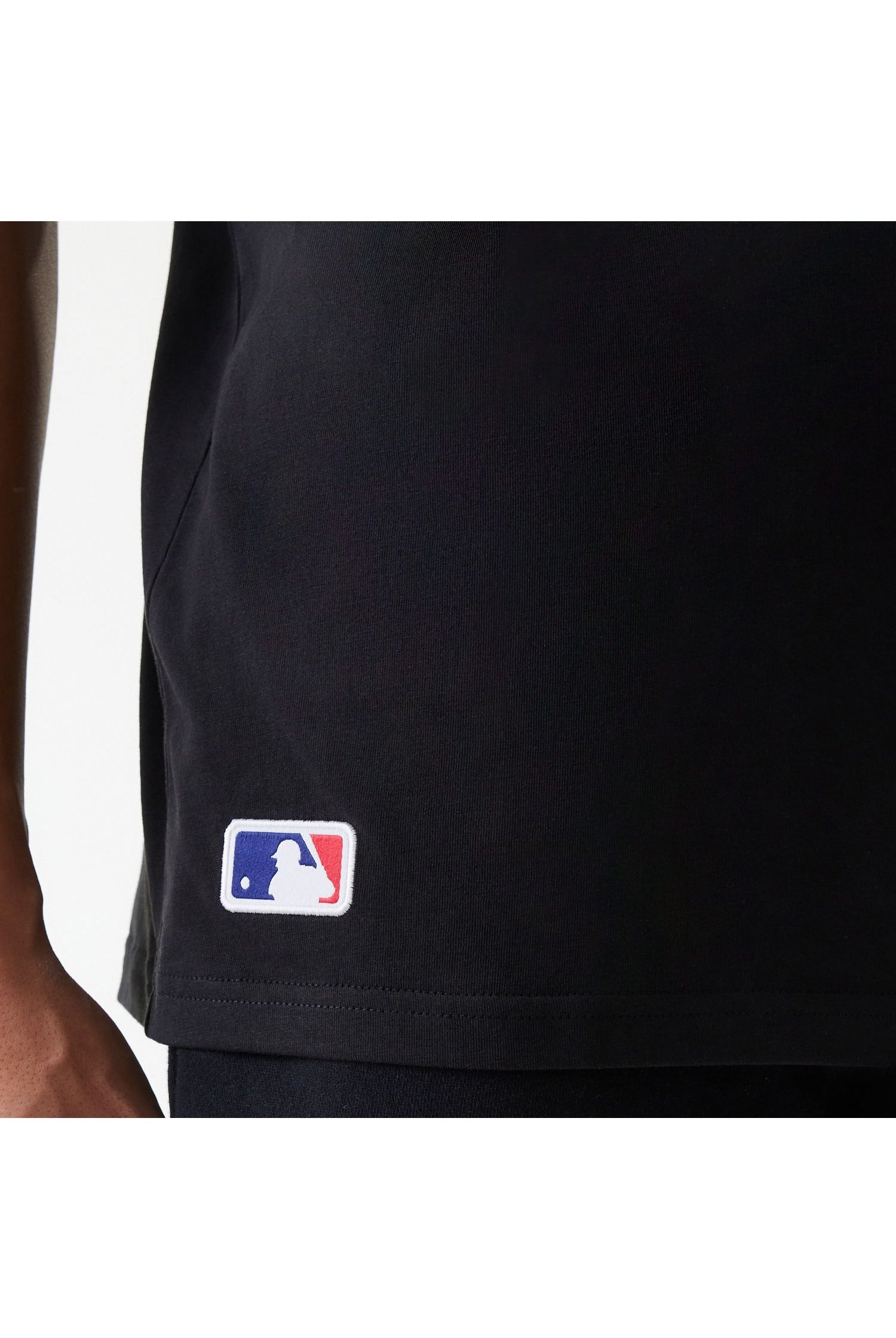 NOS MLB OS TEE BLK - Butterfly Sneakers