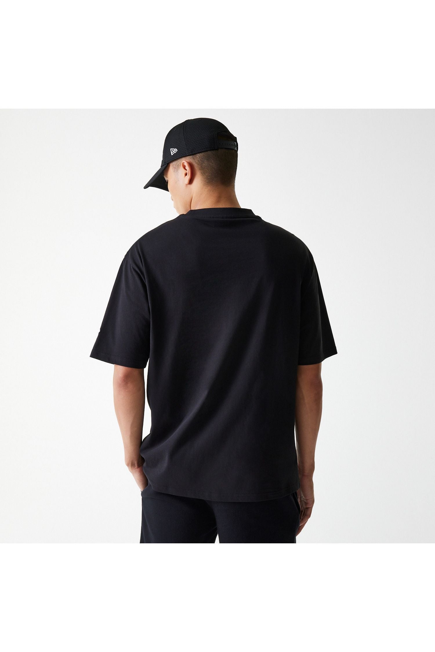 NOS MLB OS TEE BLK - Butterfly Sneakers