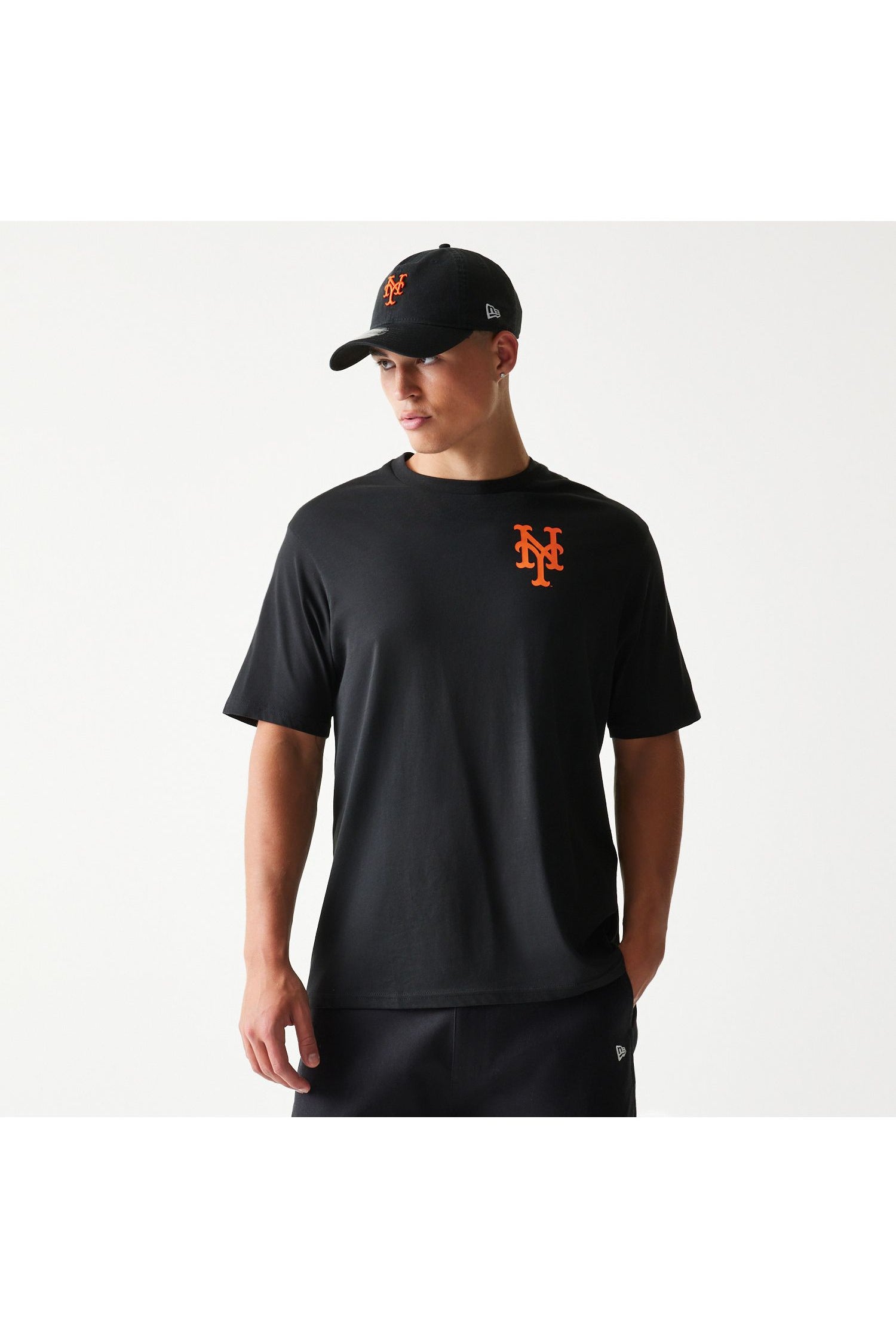 MLB FOOD GRPHC REG TEE NEYMET BLK - Butterfly Sneakers