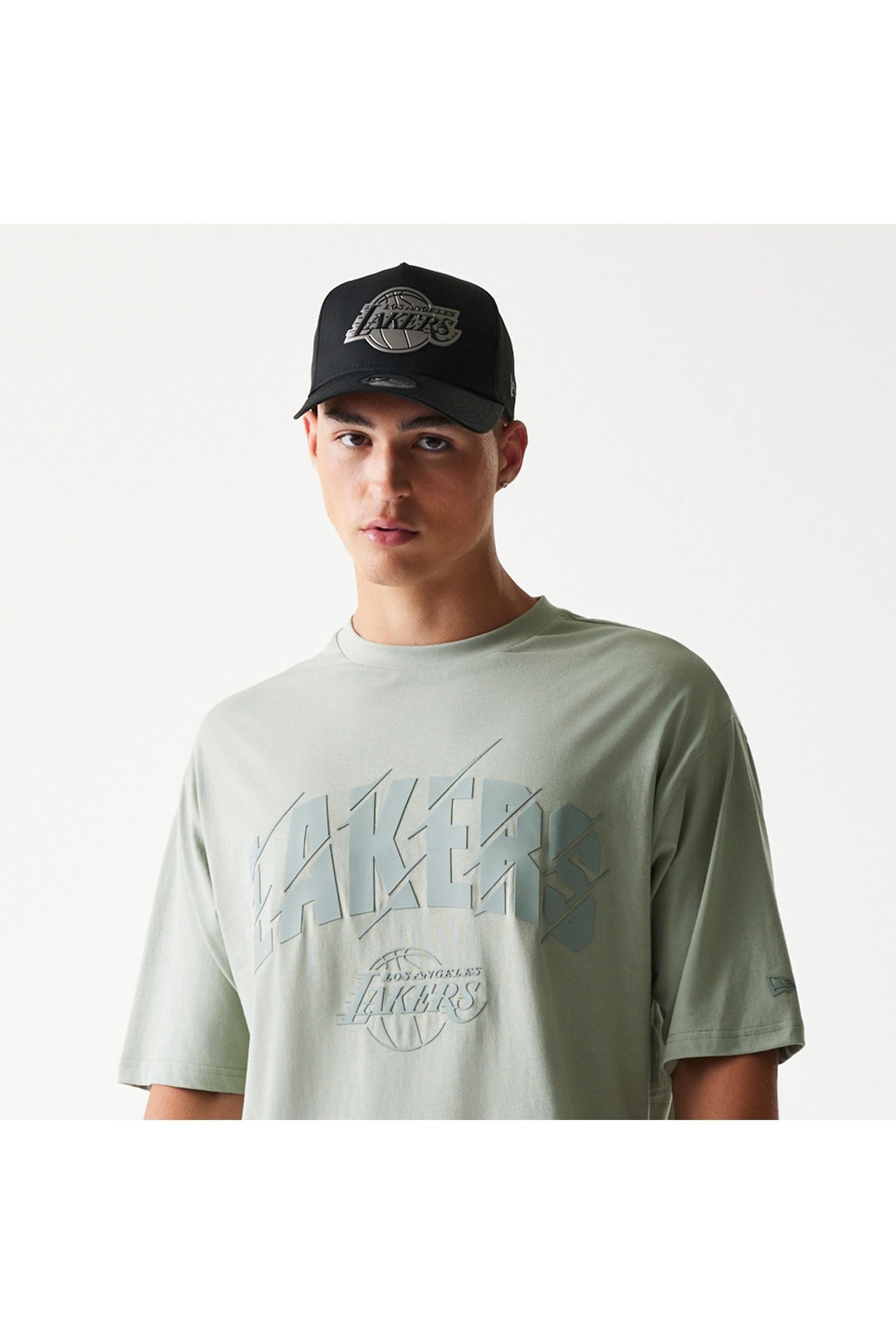 NBA CORE PLUS HD OS TEE LOSLAK חולצת טי שרט אוברסייז שרוול קצר - Butterfly Sneakers