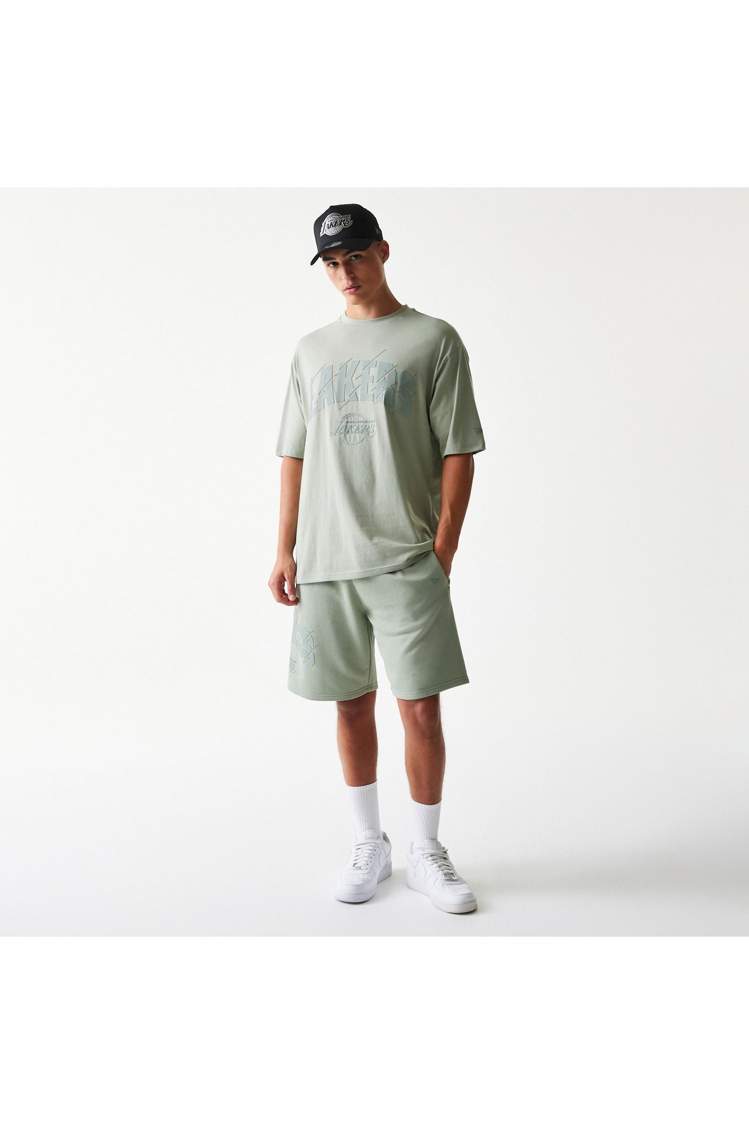 NBA CORE PLUS HD OS TEE LOSLAK חולצת טי שרט אוברסייז שרוול קצר - Butterfly Sneakers