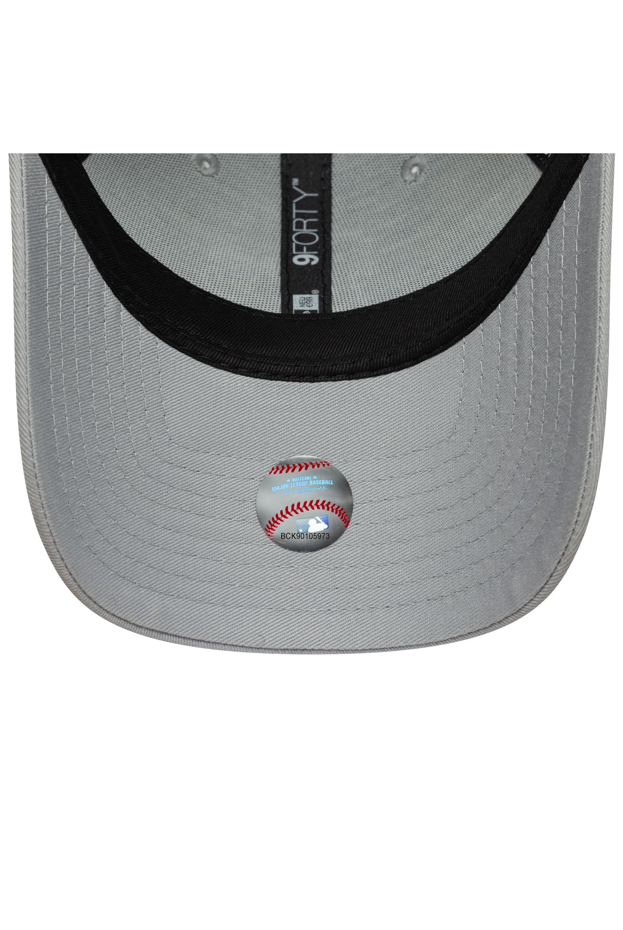 TEAM OUTLINE 9FORTY OAKATH DGRLTC - Butterfly Sneakers