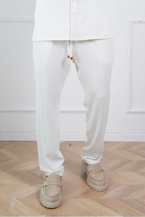 Elegant New York Pants - White - Butterfly Sneakers