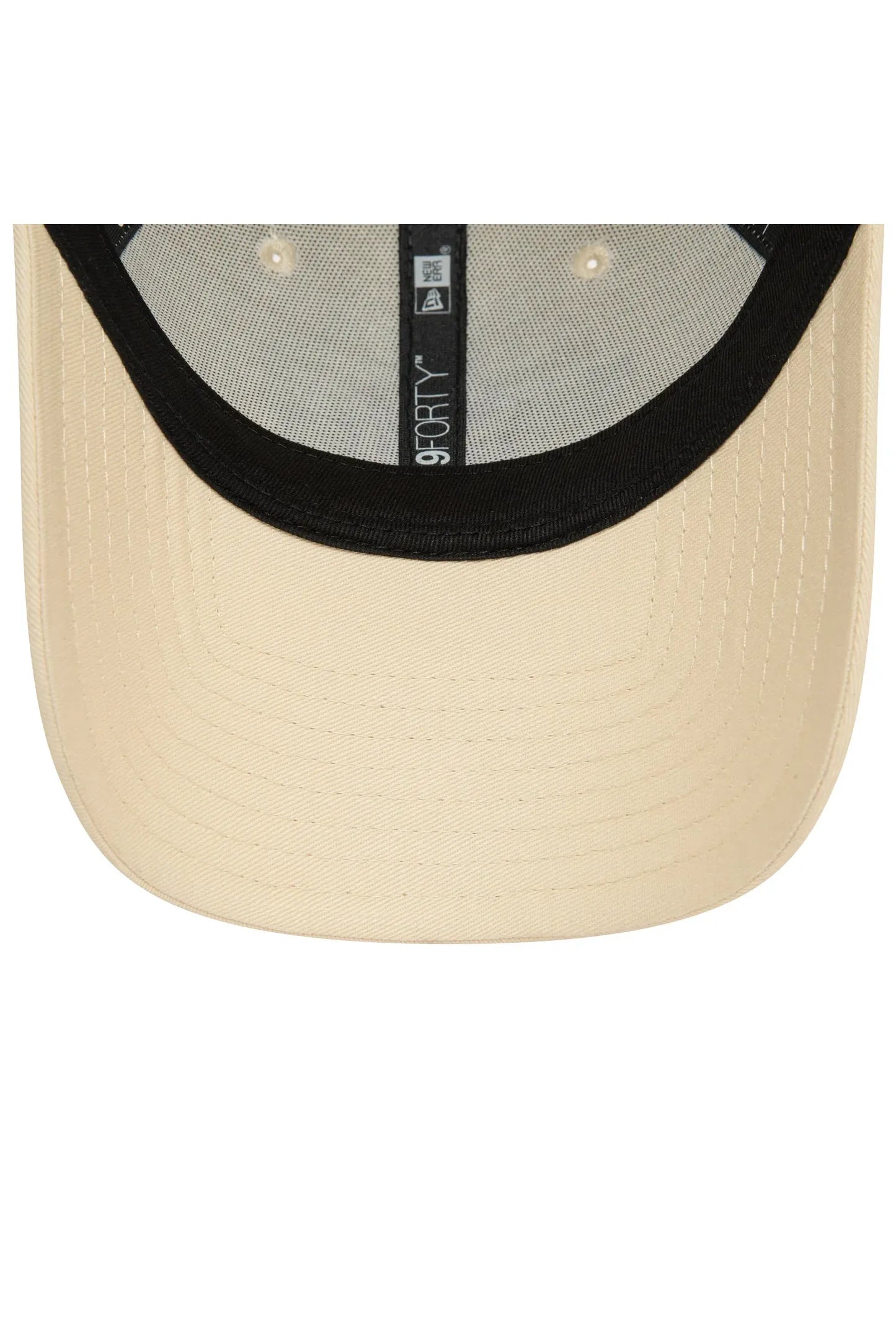 New Era Cap - 9FORTY - Outline Light Beige - Butterfly Sneakers