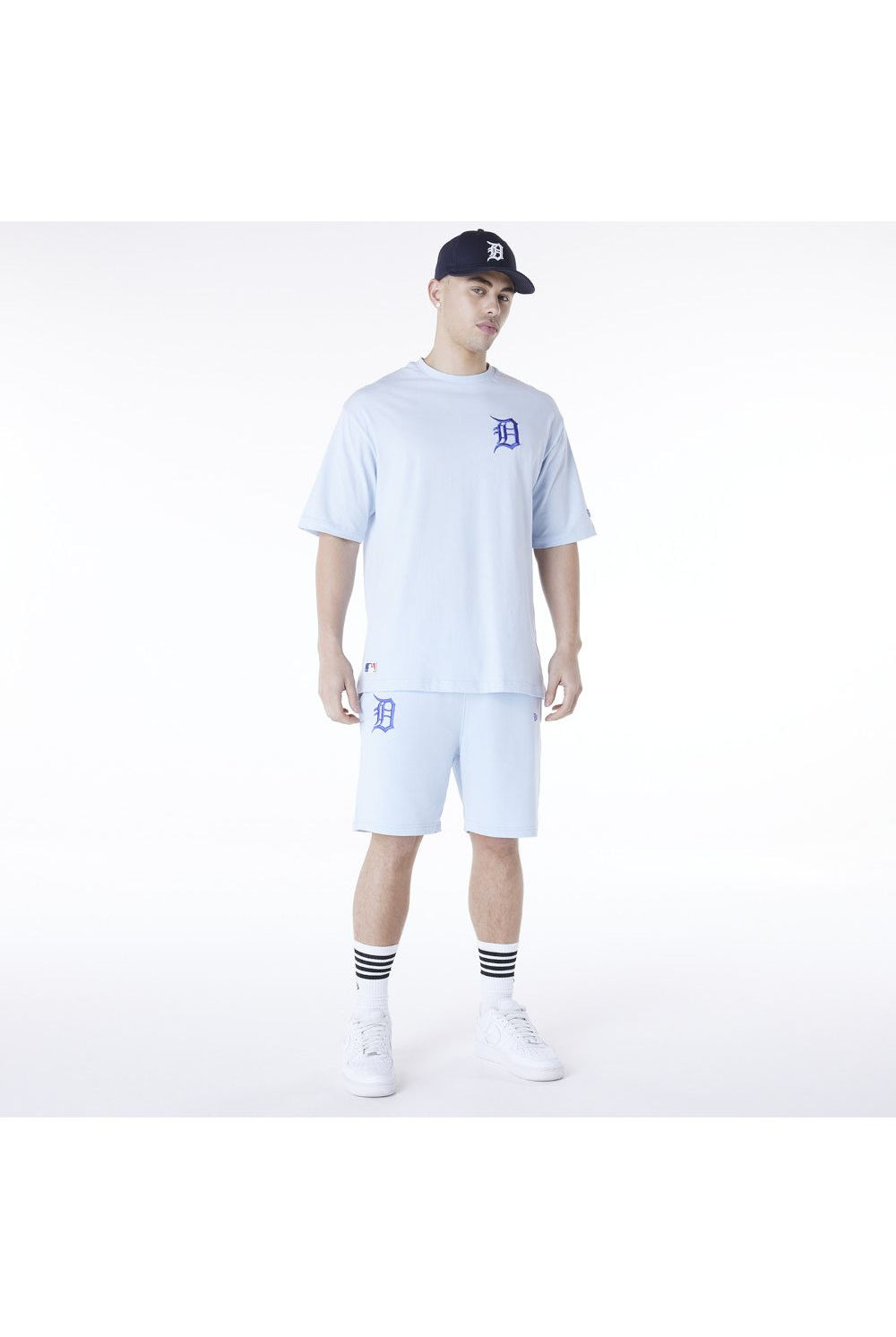Detroit Tigers MLB חולצת טי שרט שרוול קצר - Butterfly Sneakers