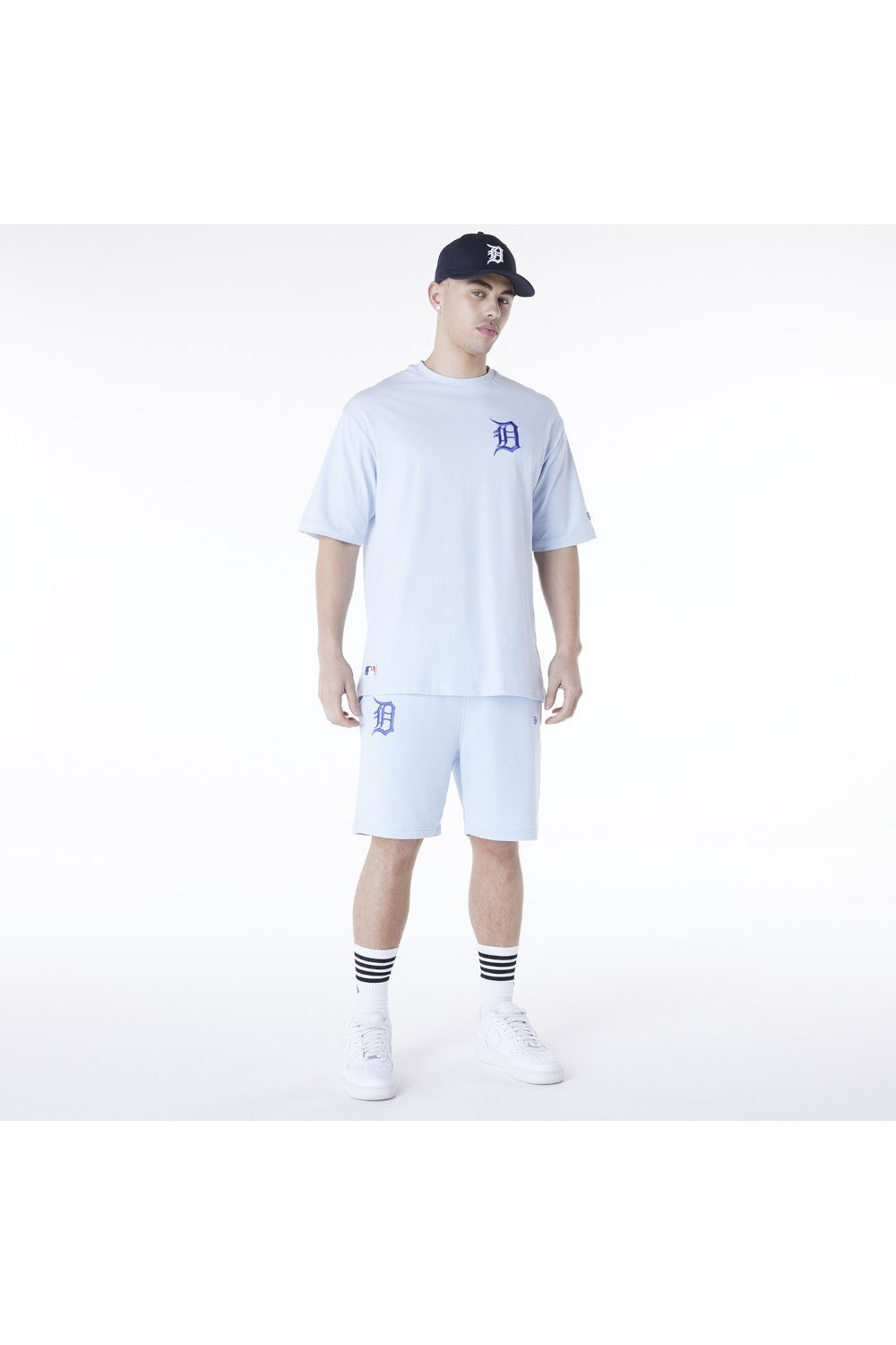 Detroit Tigers MLB חולצת טי שרט שרוול קצר - Butterfly Sneakers