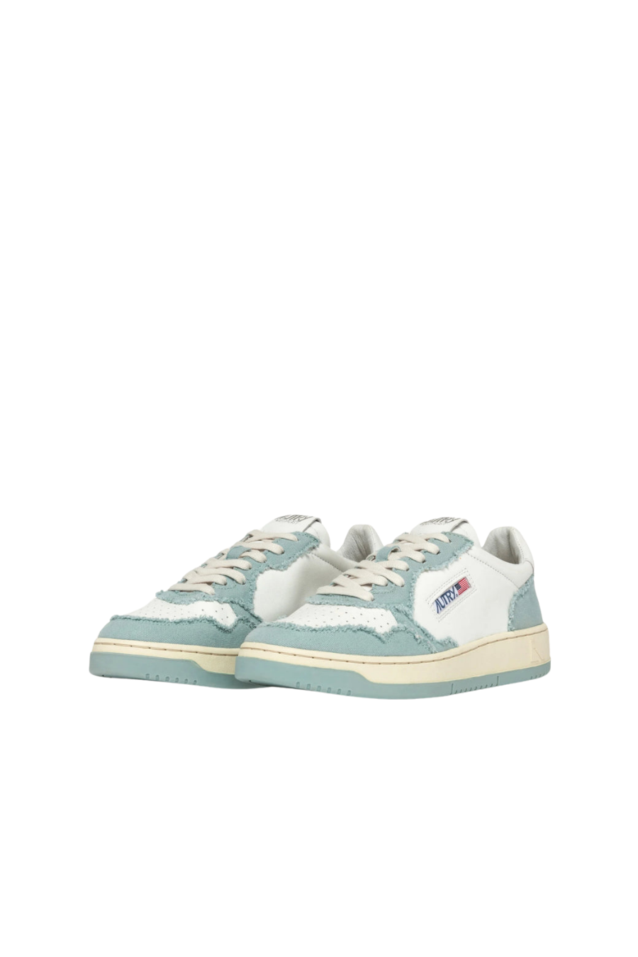 WHITE & LIGHT BLUE סניקרס - Butterfly Sneakers