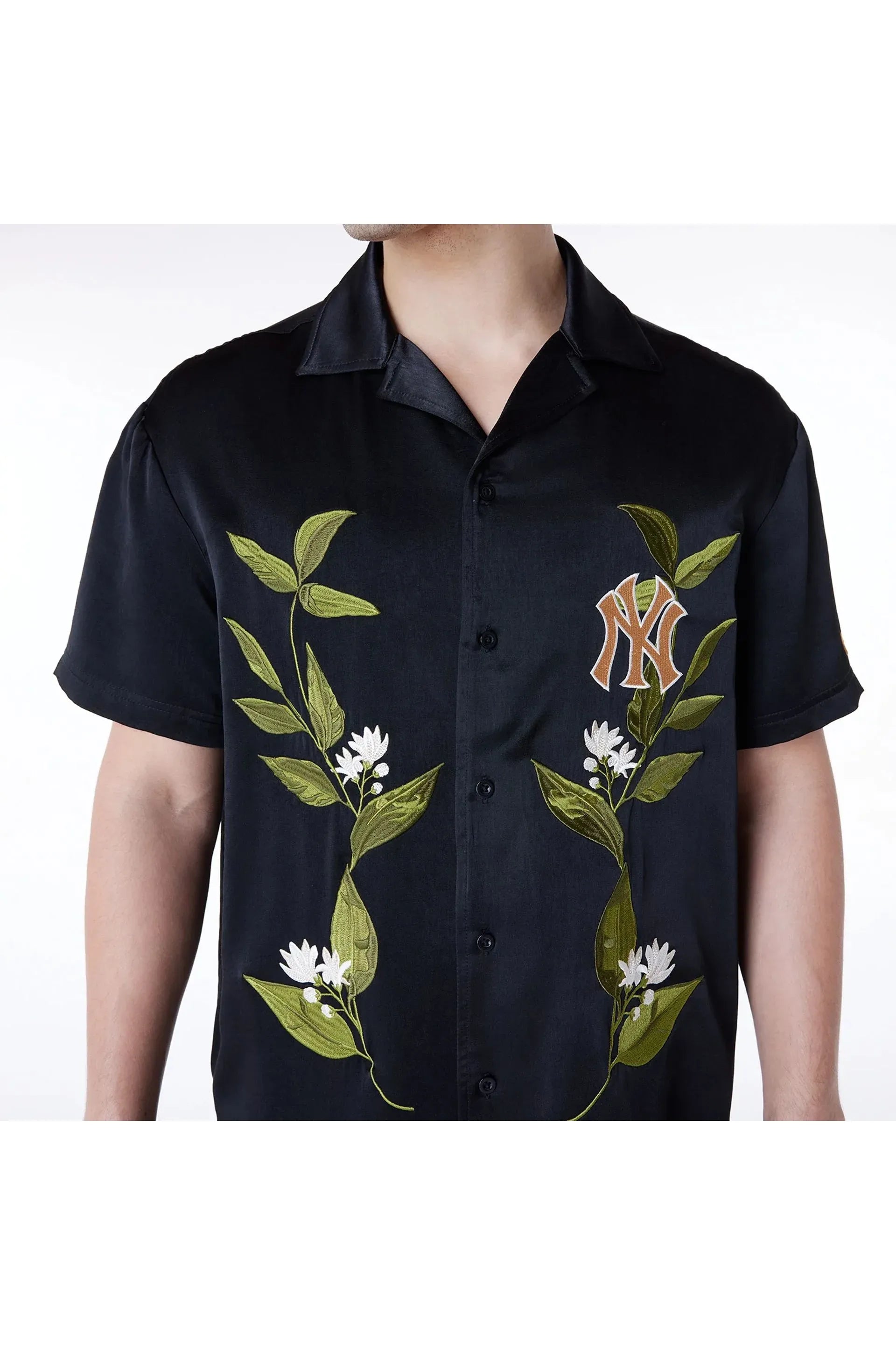 NY Yankees חולצת מכופתרת שרוול קצר - Butterfly Sneakers