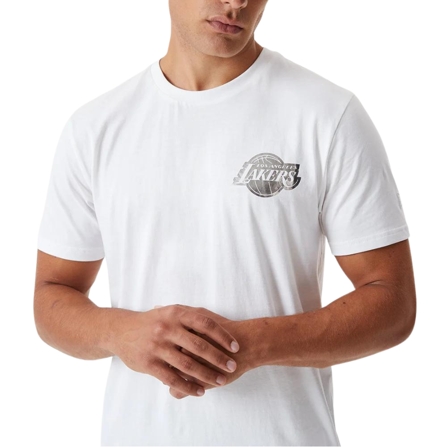 NEW ERA LA Lakers Metallic White T-Shirt - Butterfly Sneakers