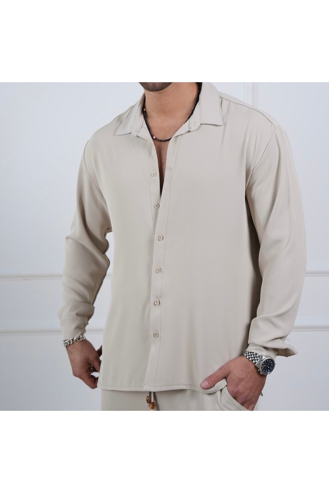 Elegant New York Shirt - Butterfly Sneakers