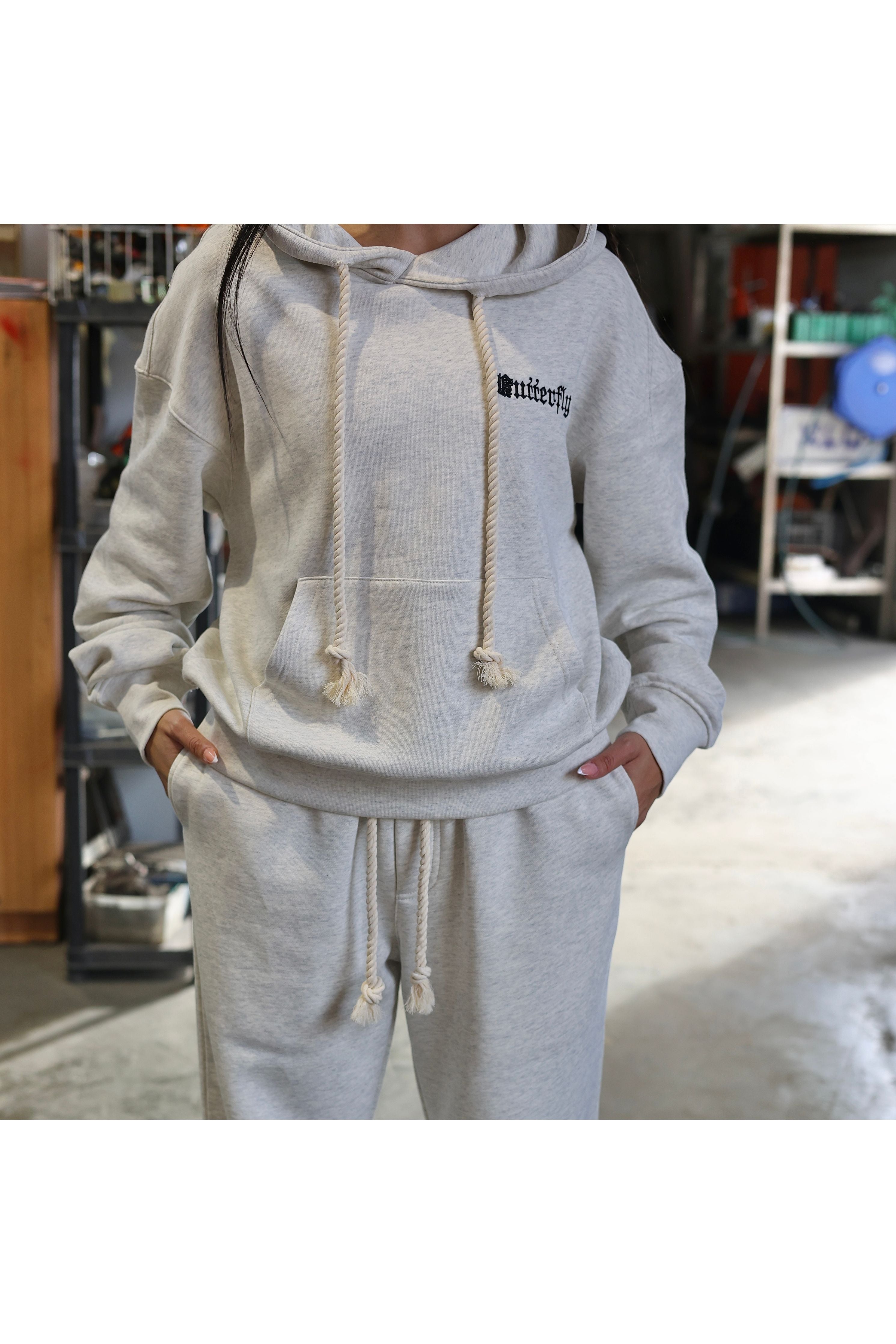 קפוצ'ון OS BUTTERFLY DRW עם רקמה - Butterfly Sneakers