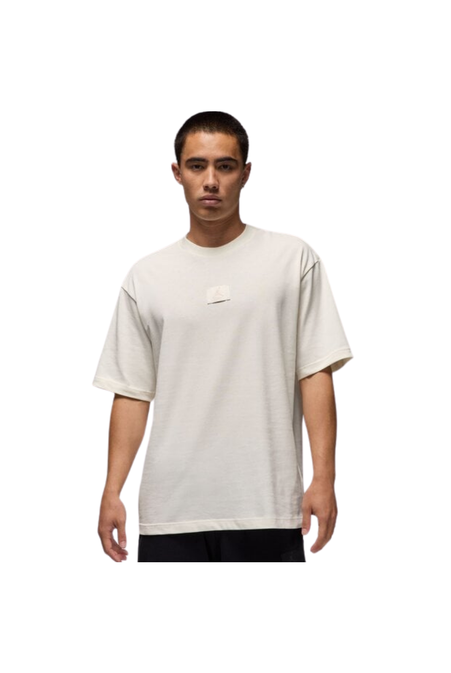 Jordan Flight Essentials 85
Men's T-Shirt - Butterfly Sneakers