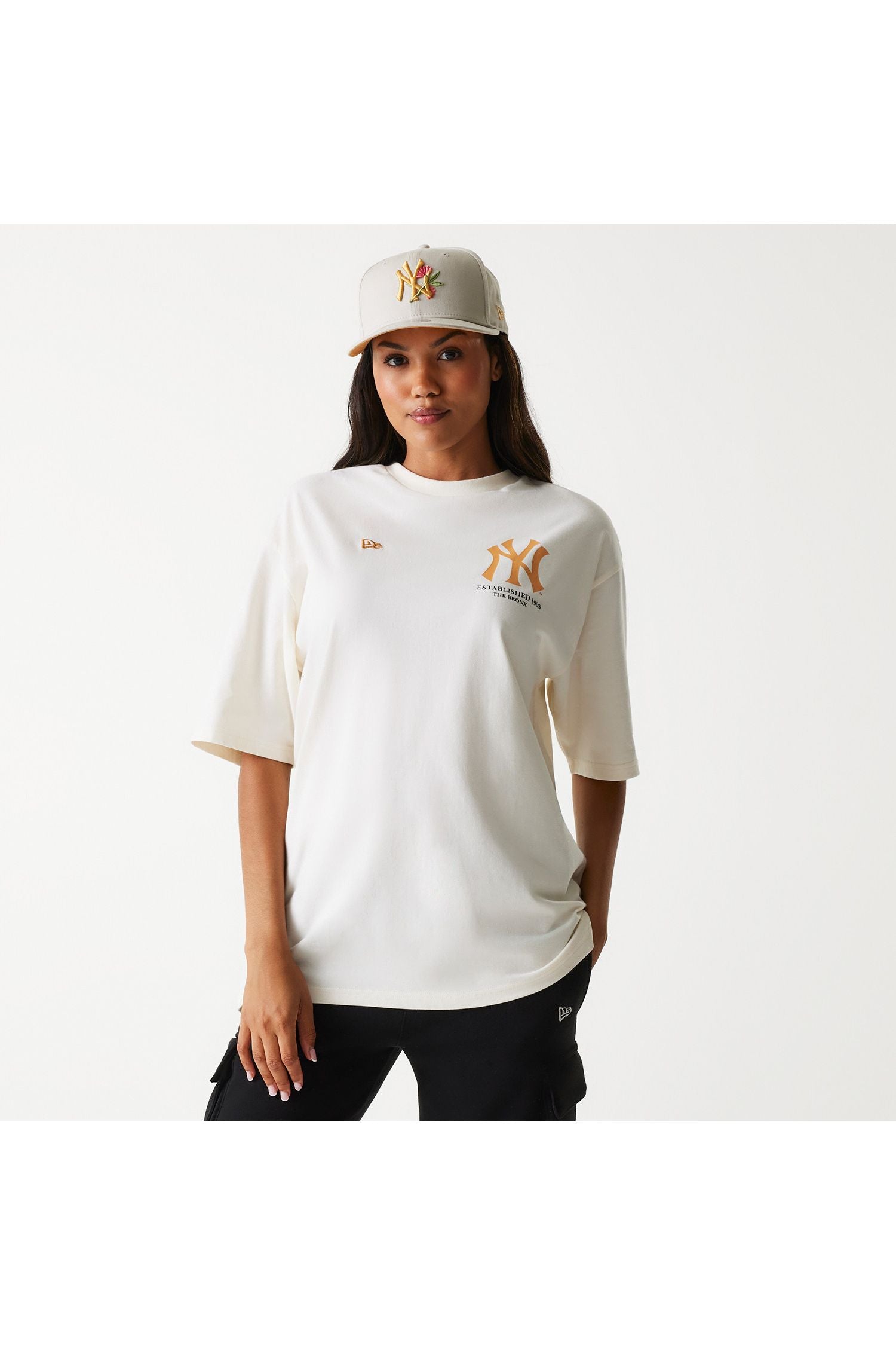 MLB חולצת טי שרט שרוול קצר שמנת - Butterfly Sneakers