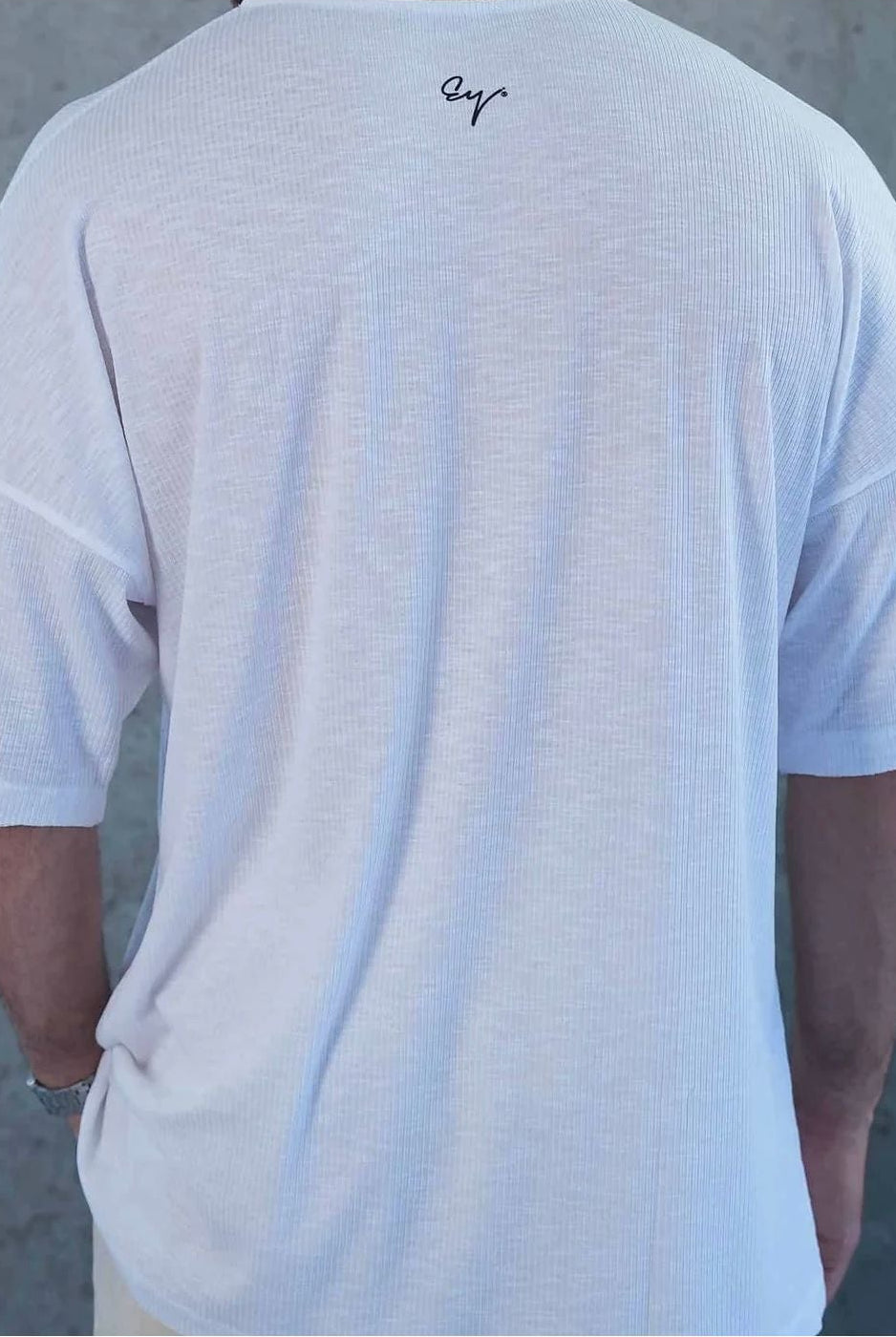 LINEN T SHIRT - WHITE - Butterfly Sneakers