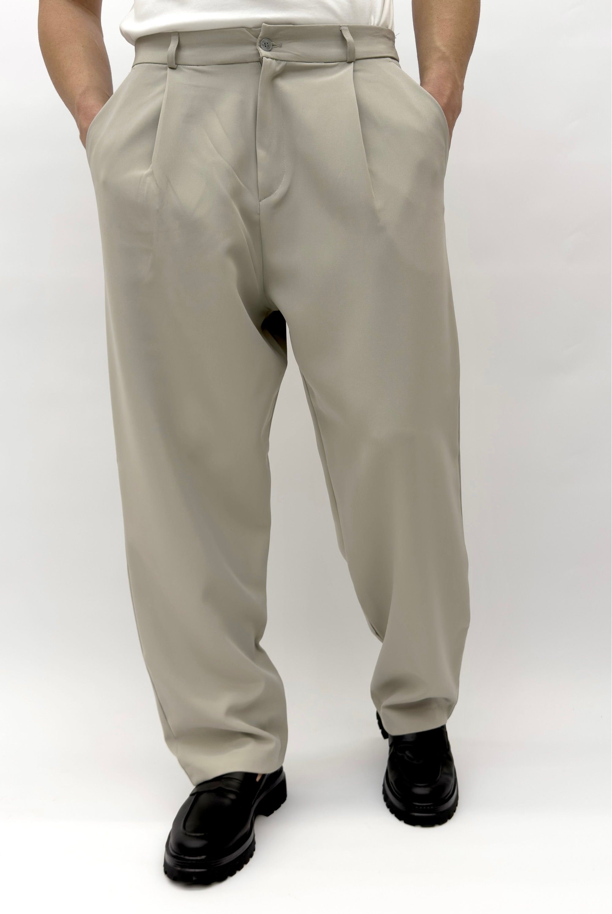 מכנס אלגנט פתיחה רחבה - Butterfly Sneakers