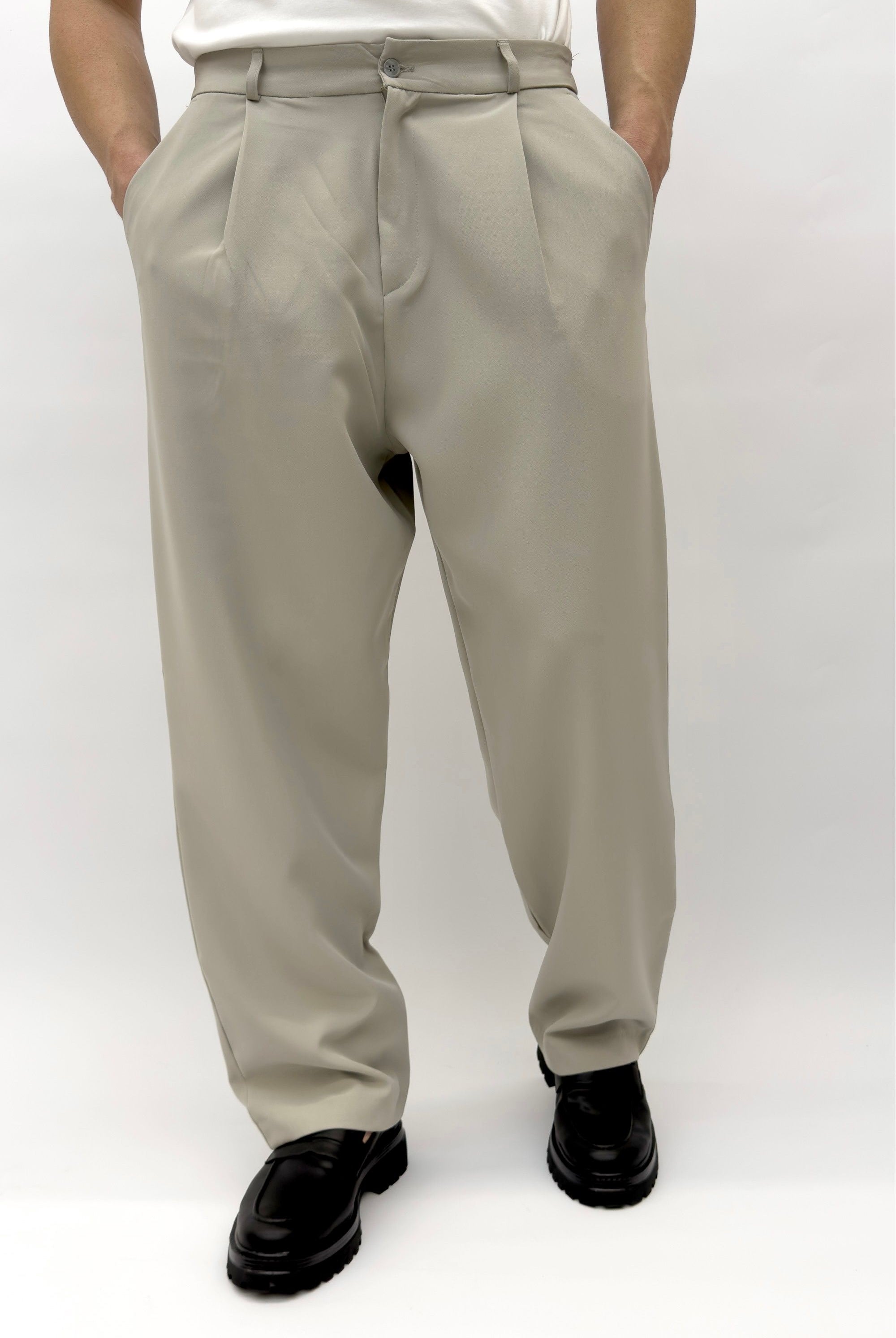 מכנס אלגנט פתיחה רחבה - Butterfly Sneakers