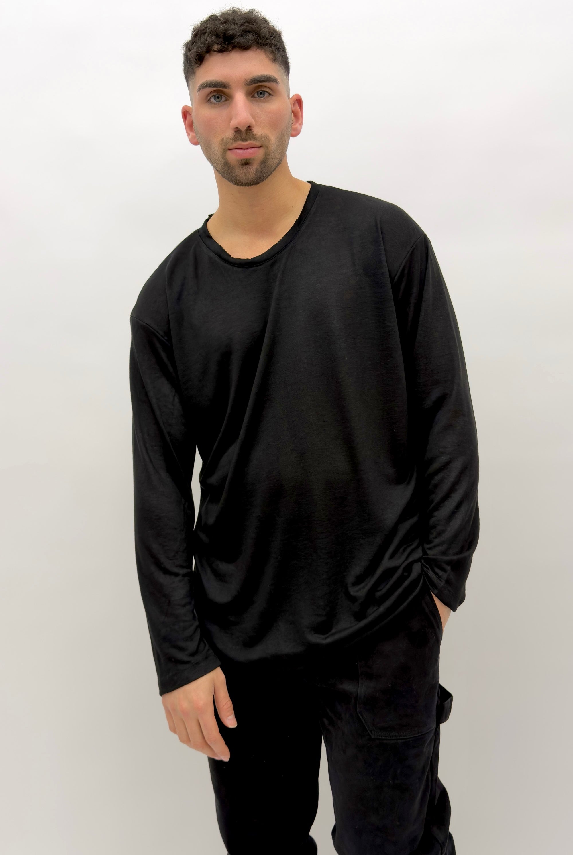 חולצת פשתן שרוול ארוך - Butterfly Sneakers