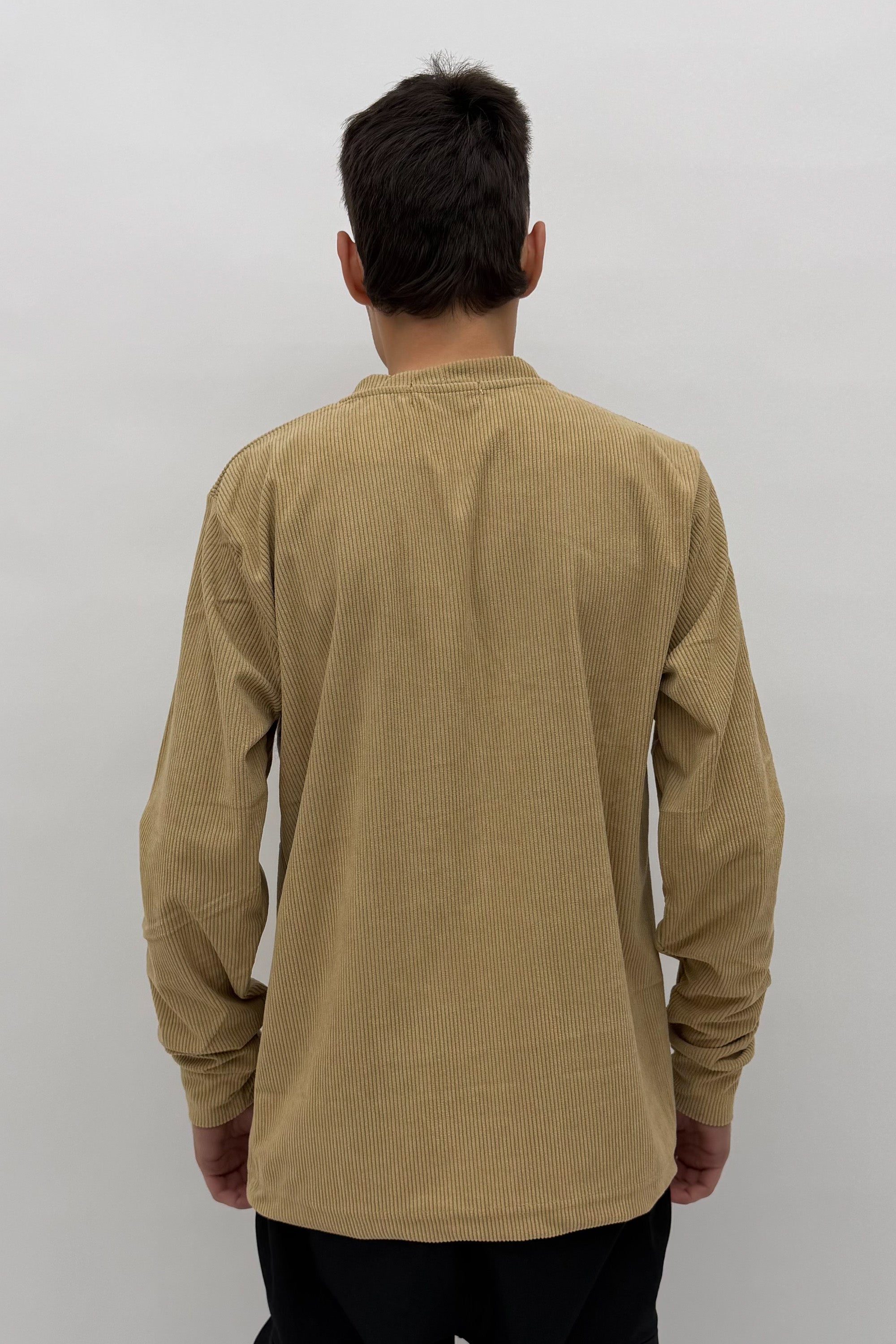 חולצת קורדרוי שרוול ארוך - Butterfly Sneakers