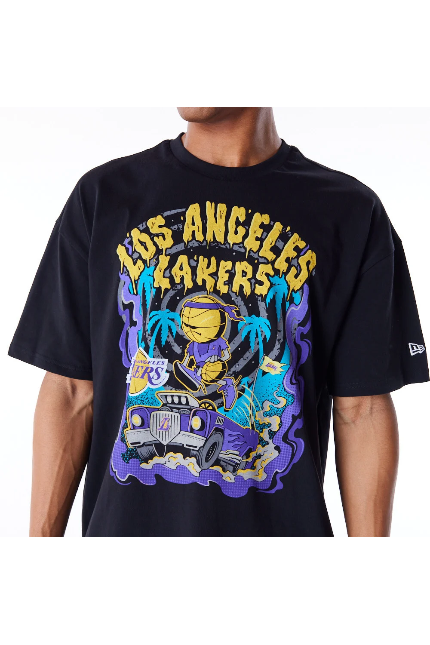 חולצת טי שירט שרוול קצר LAKERS - Butterfly Sneakers