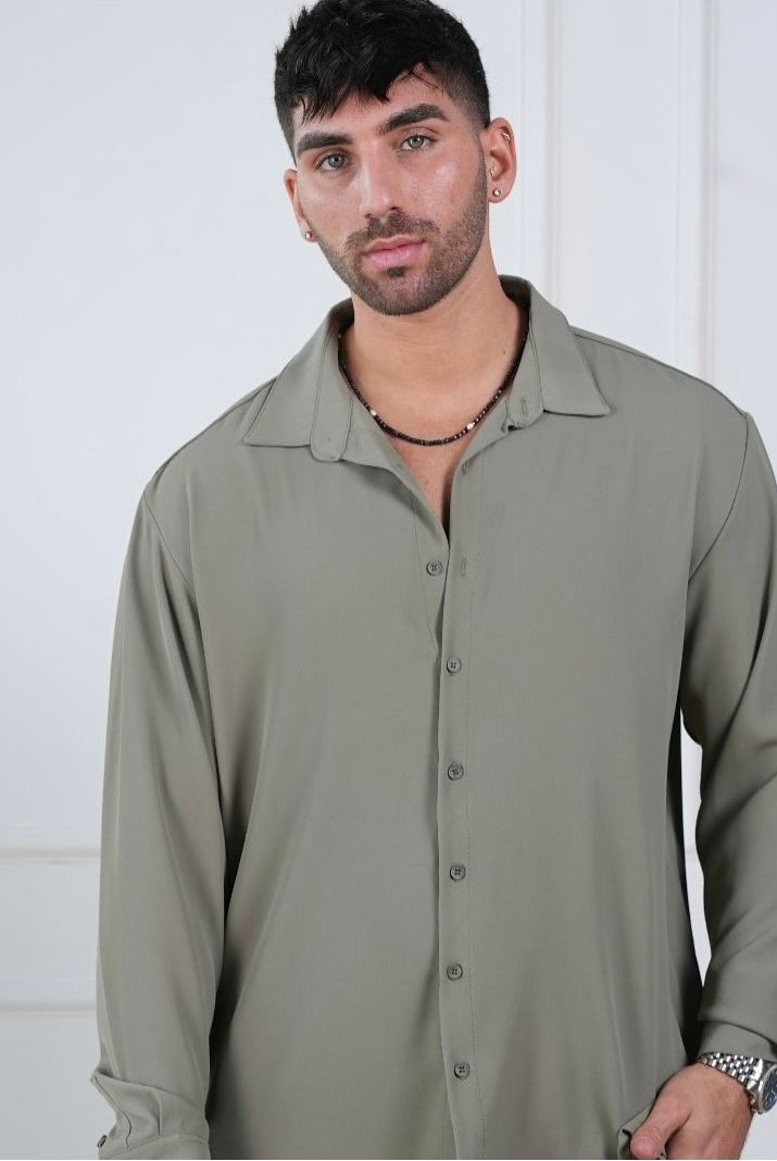 Elegant New York Shirt - Butterfly Sneakers