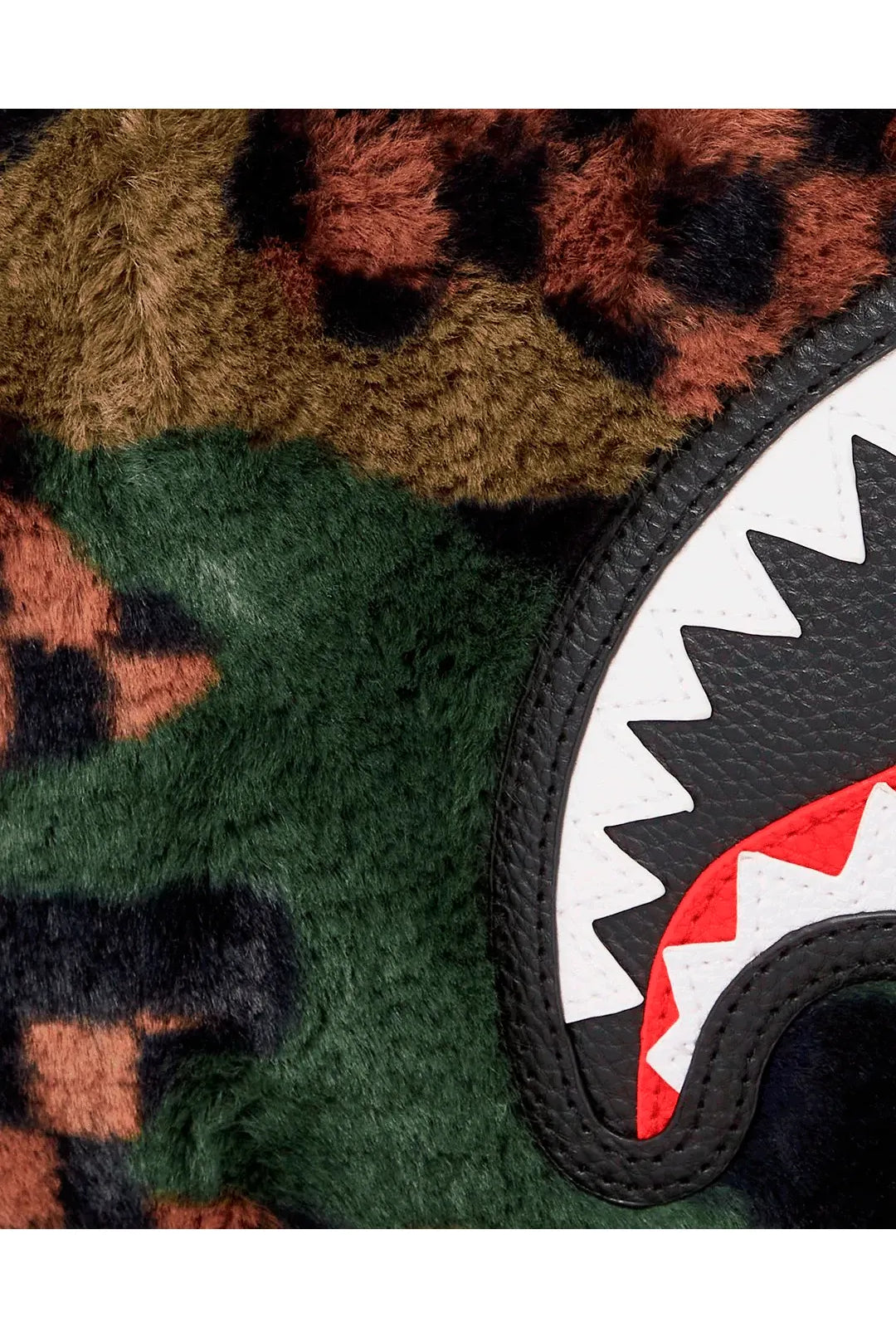 SPRAYGROUND FUR SIP CAMO WRISTLET CLUTCH - Butterfly Sneakers