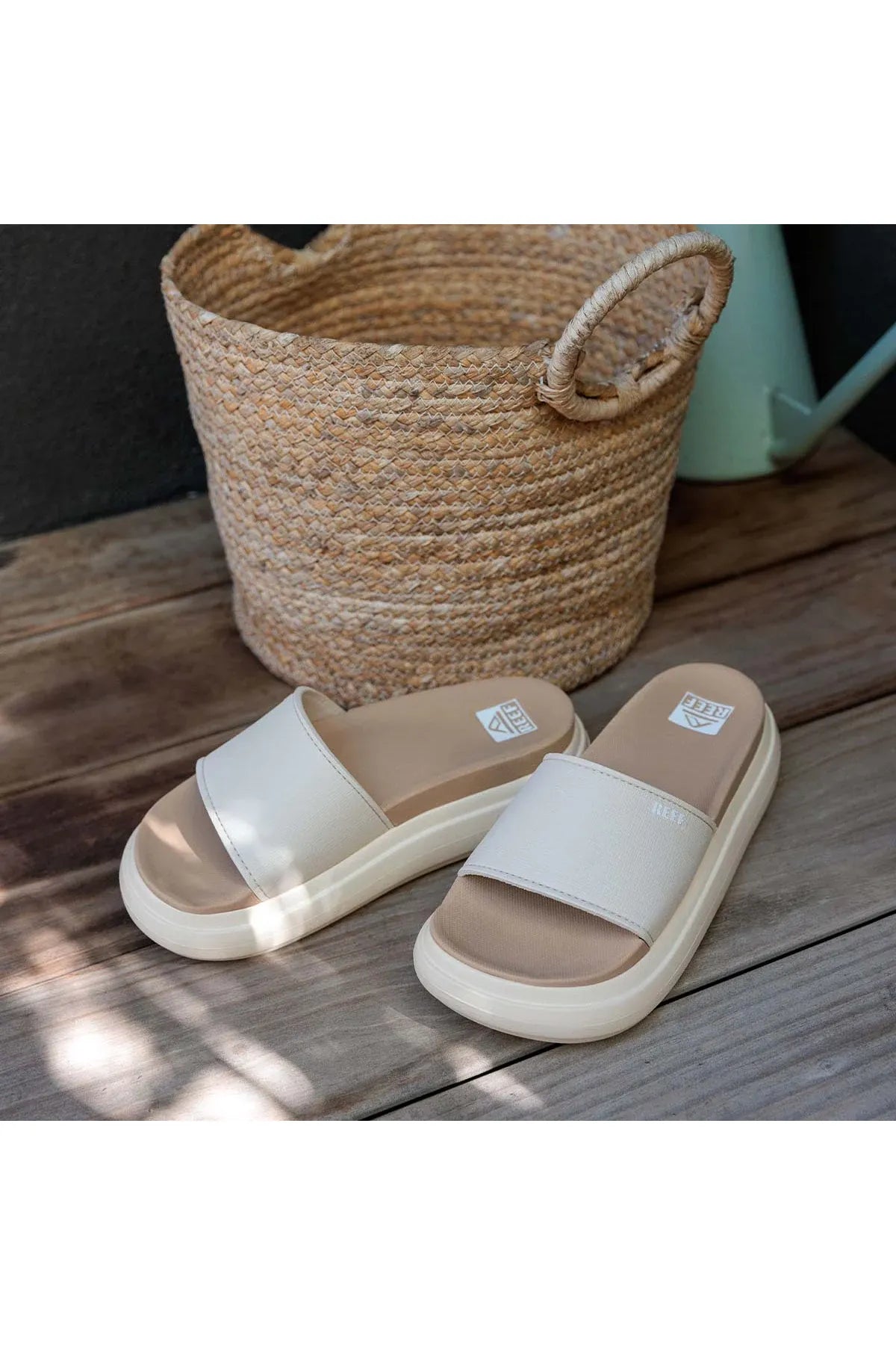 REEF OASIS כפכפי פלטפורמה ריף לנשים - Butterfly Sneakers