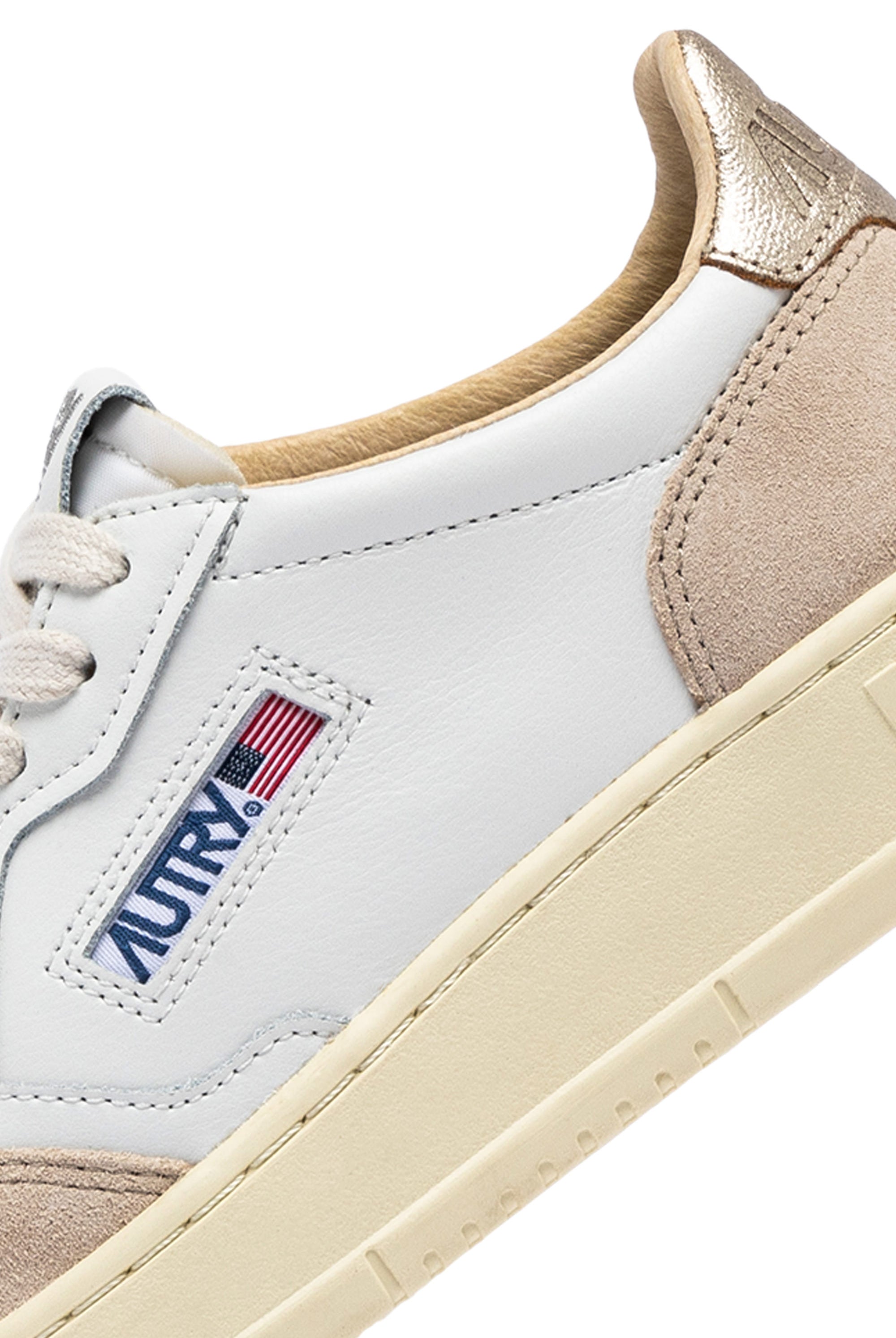MEDALIST LOW WHITE AND GOLD LEATHER - Butterfly Sneakers