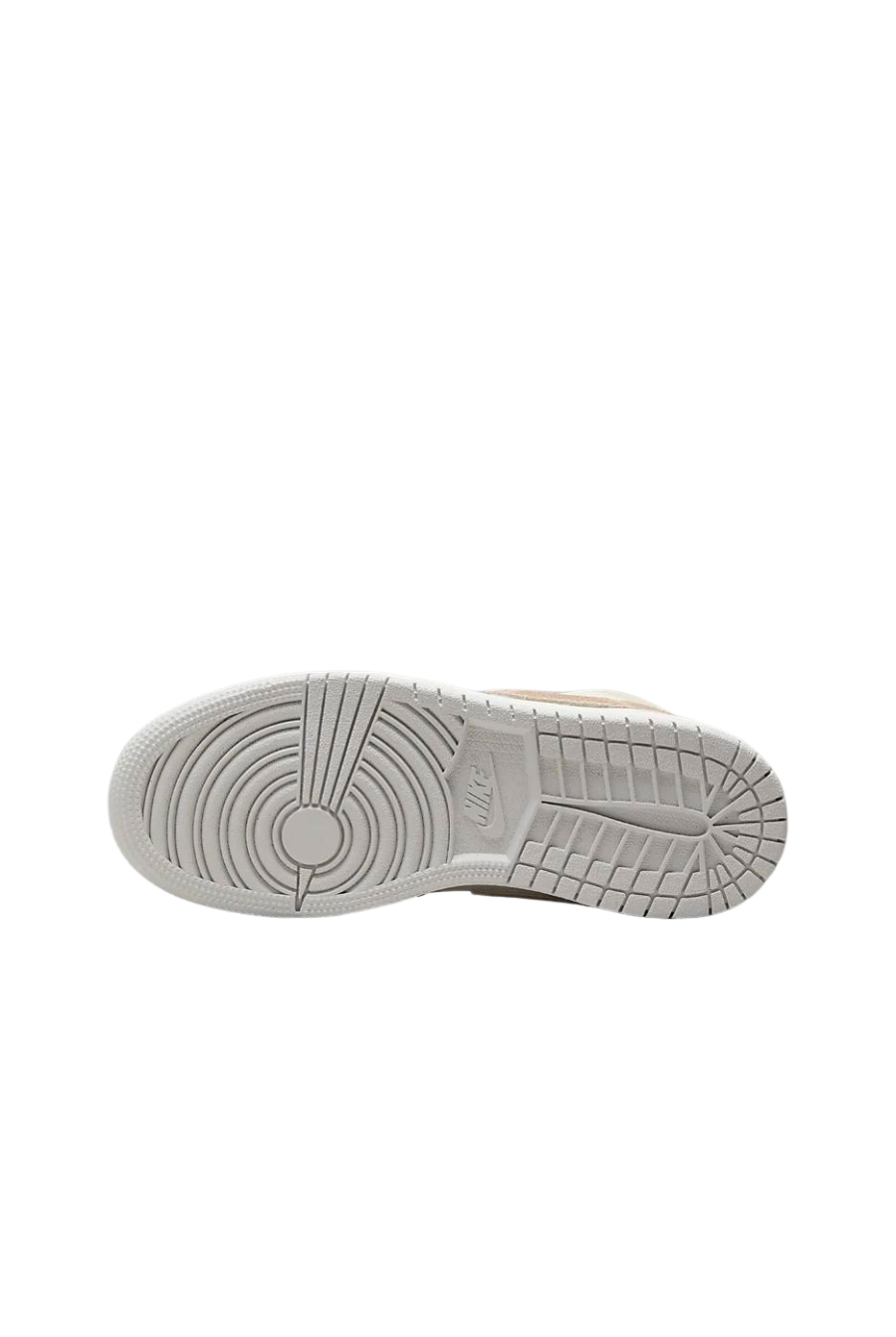 Jordan 1 Low SE Legend Light Brown gs - Butterfly Sneakers