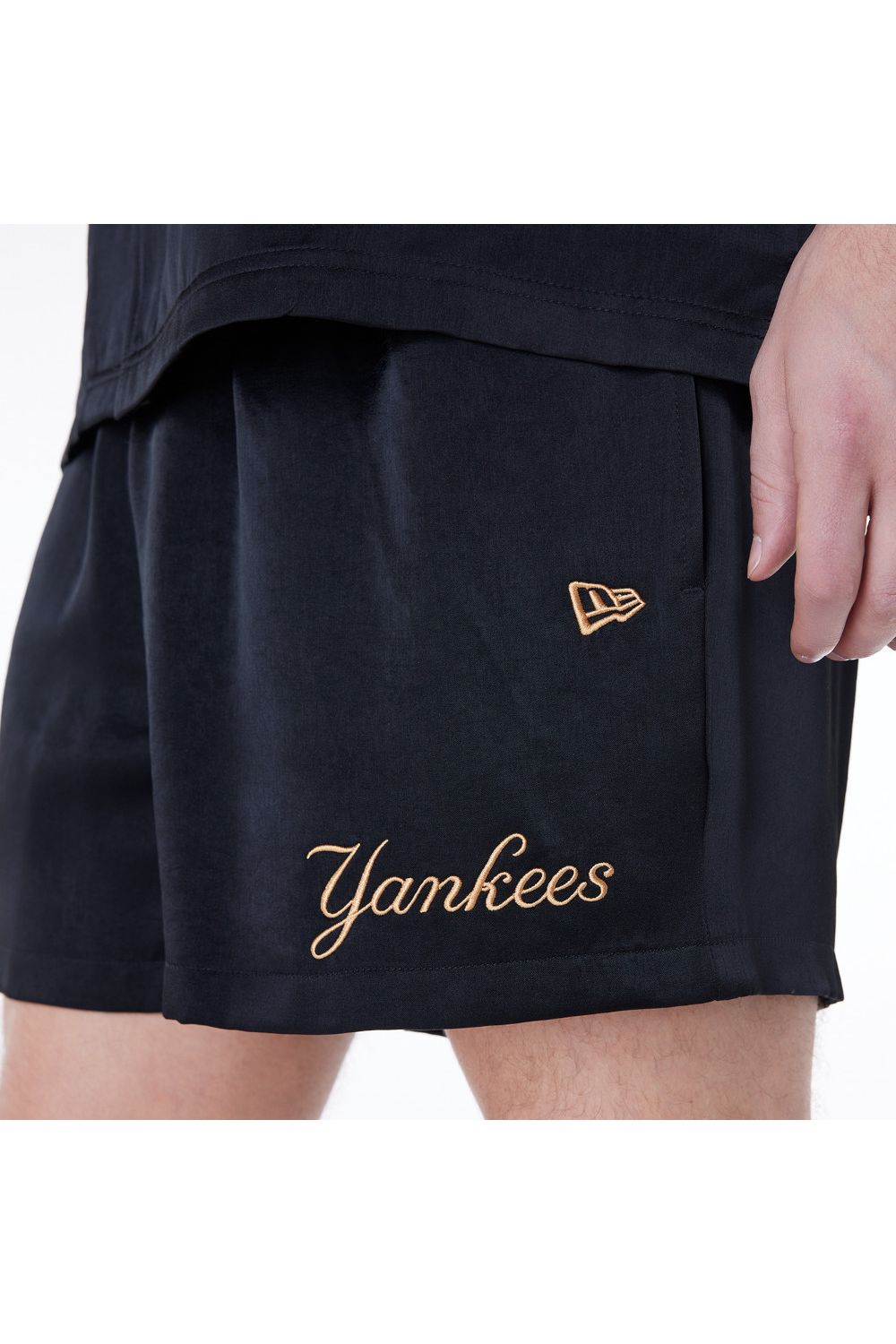 NY Yankees מכנסיים קצרים - Butterfly Sneakers