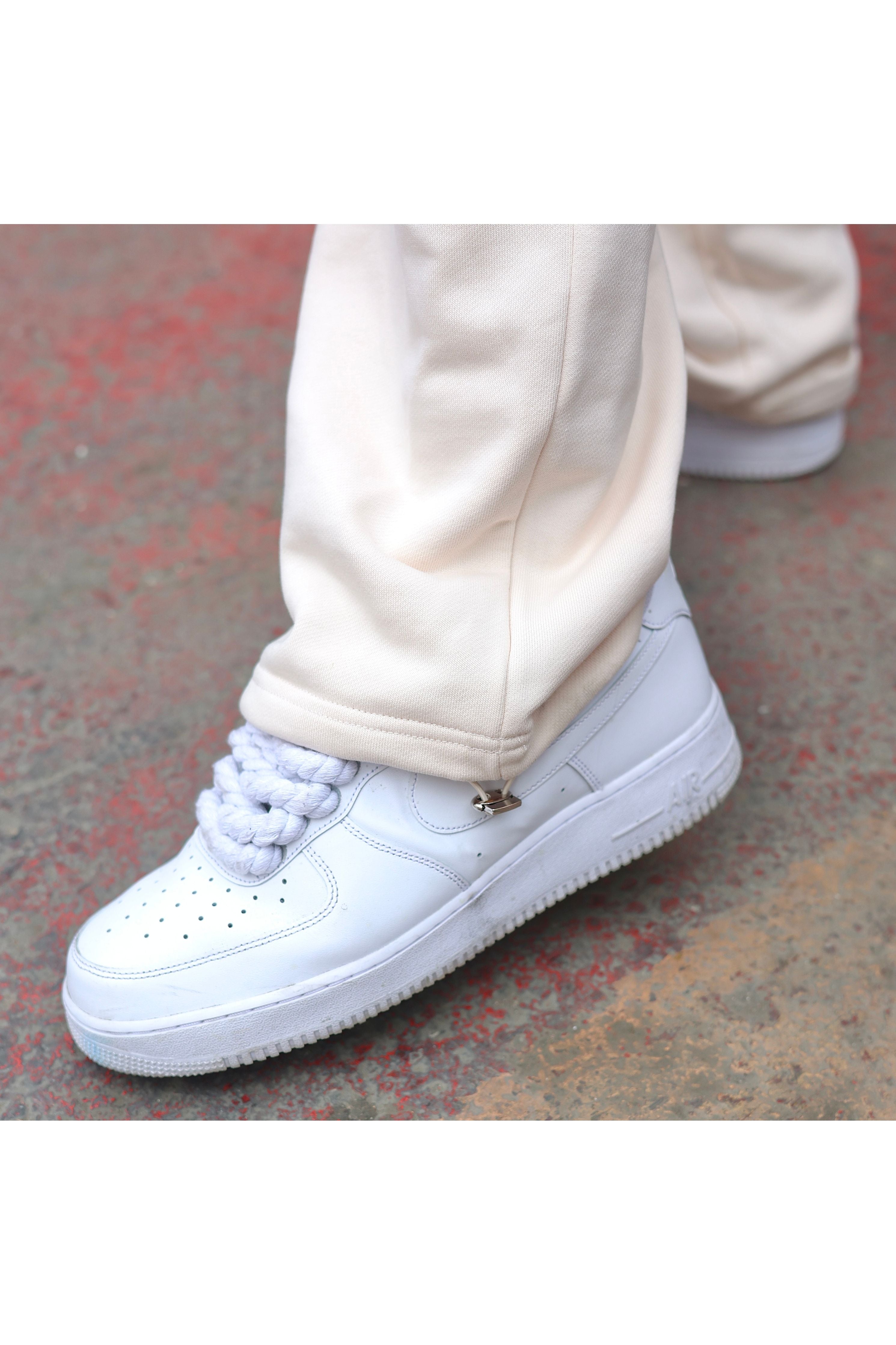 מכנסיים OS BUTTERFLY CRE עם רקמה - Butterfly Sneakers