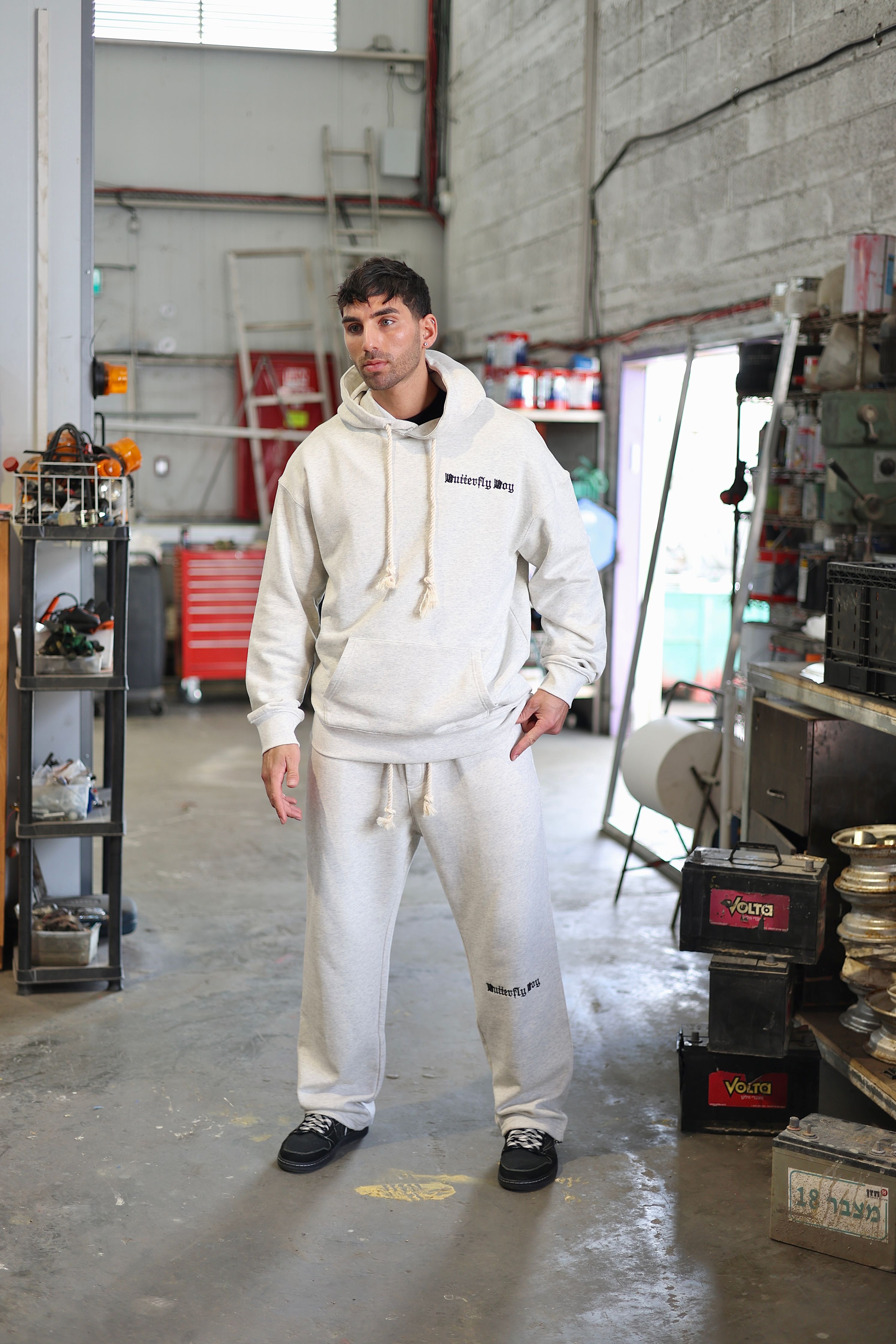 קפוצ'ון OS BUTTERFLY DRW עם רקמה - Butterfly Sneakers