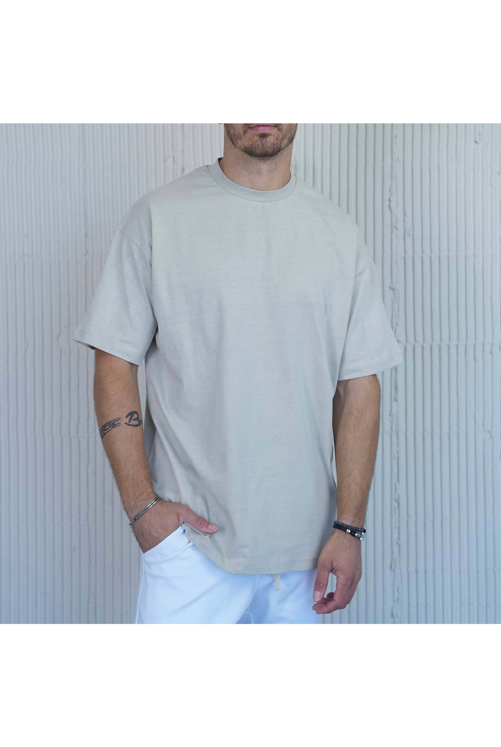 Classic T-Shirt Oversized - concrete gray - Butterfly Sneakers