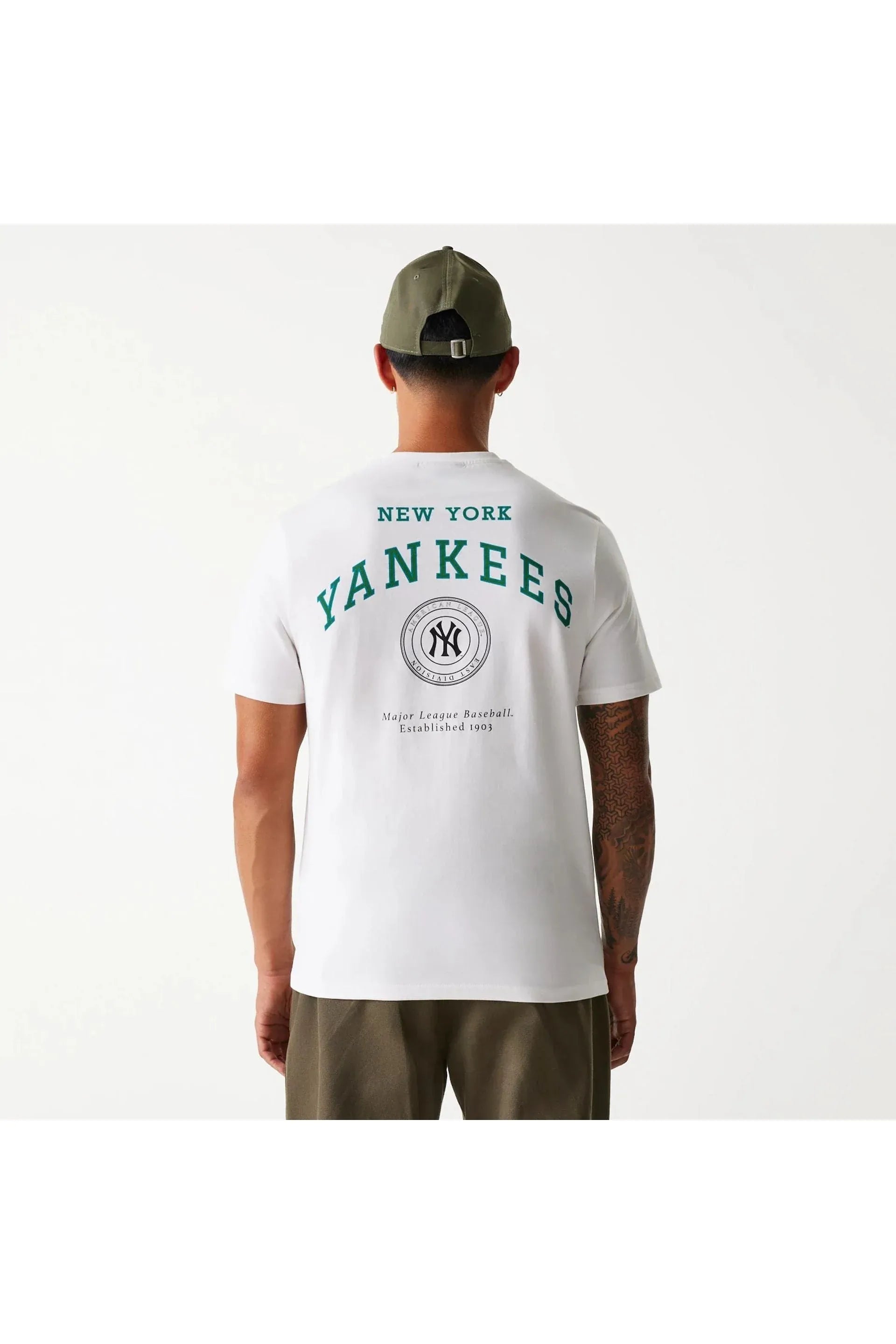 New York Yankees MLB Arch חולצת טי שרט שרוול קצר - Butterfly Sneakers