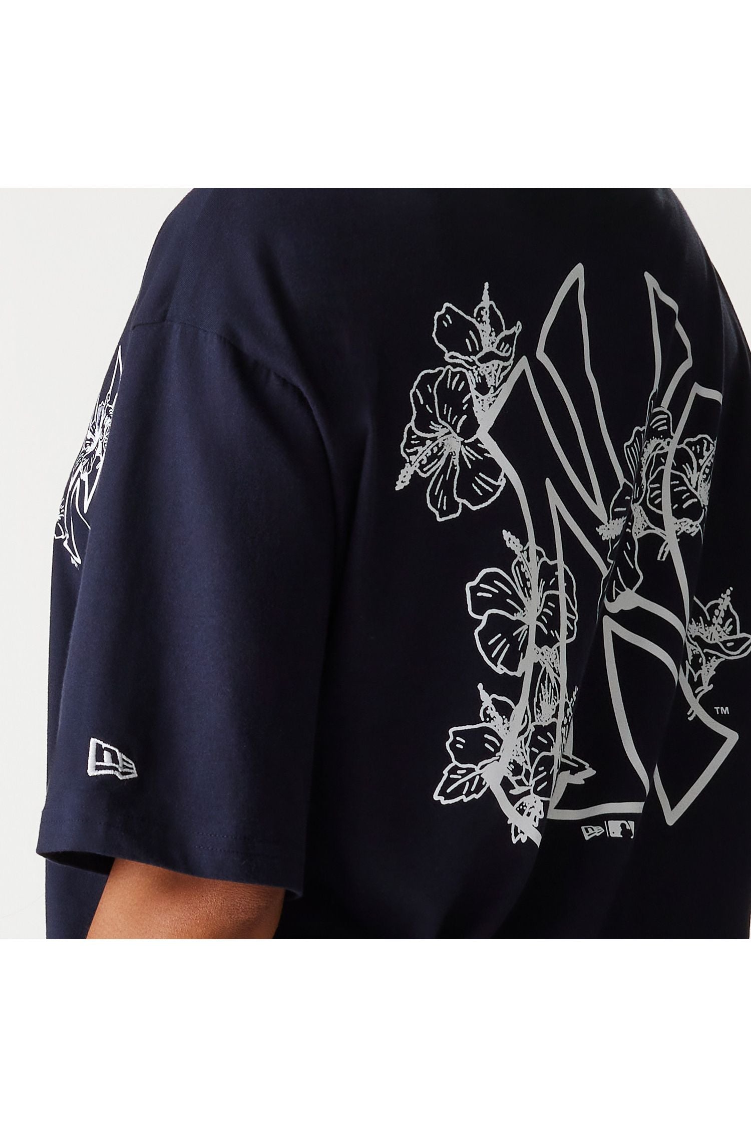 חולצת טי שירט שרוול קצר NEW YORK YANKEES - Butterfly Sneakers