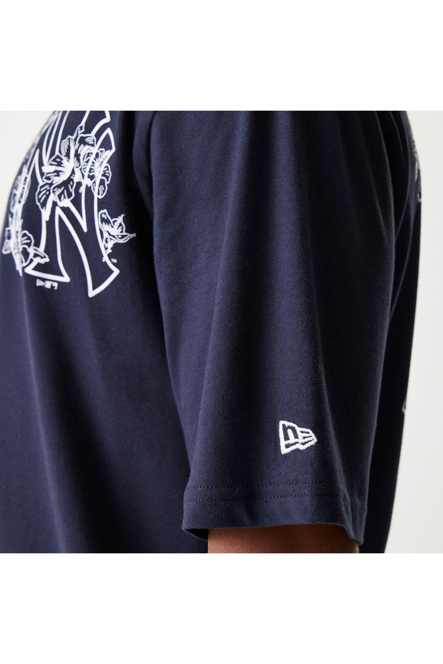 חולצת טי שירט שרוול קצר NEW YORK YANKEES - Butterfly Sneakers